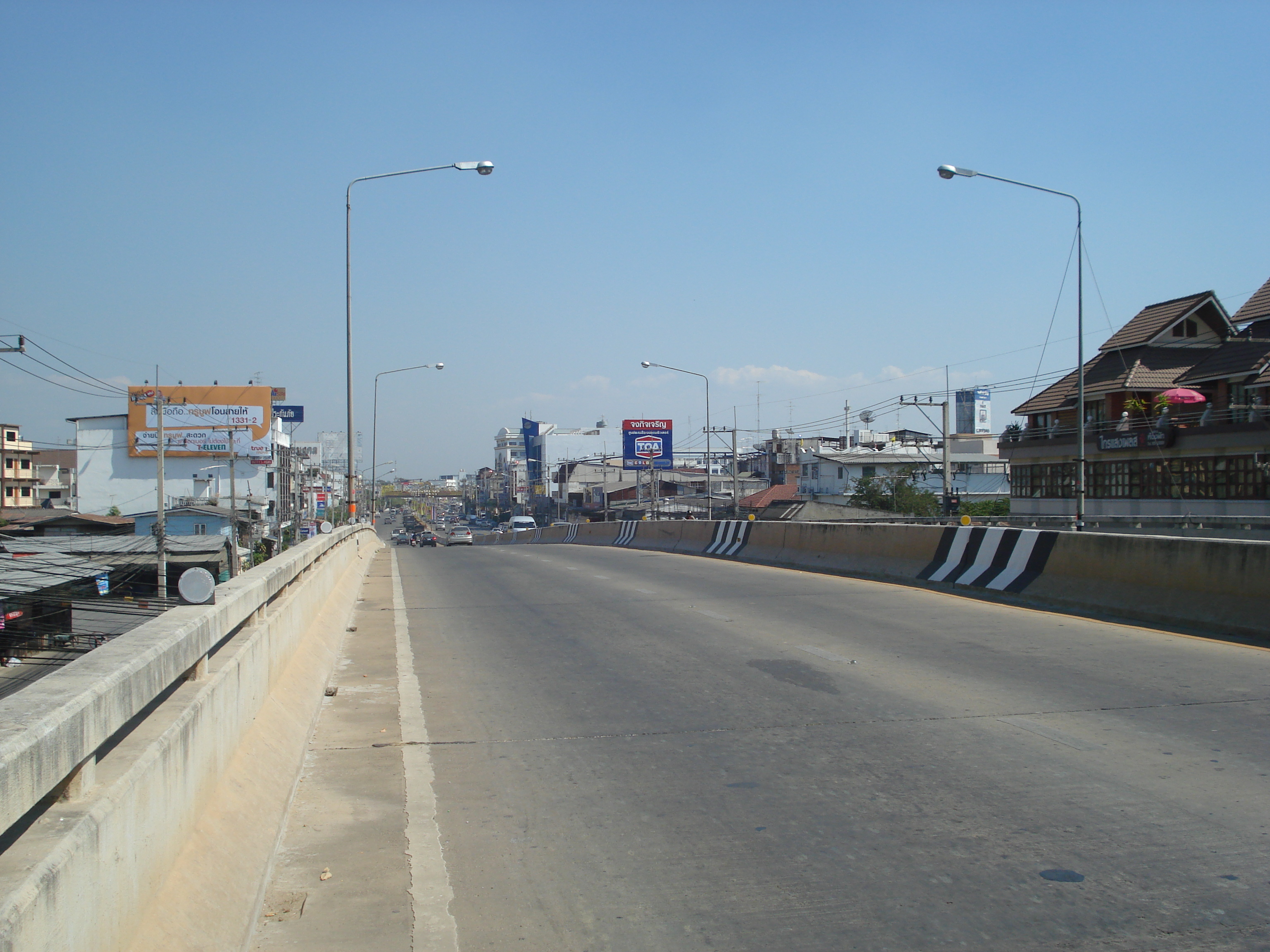 รูปถ่าย ไทย(Thailand) พิษณุโลก(Phitsanulok) ถนนมิตรภาพ(Mittraparp Road) 2008-01 35