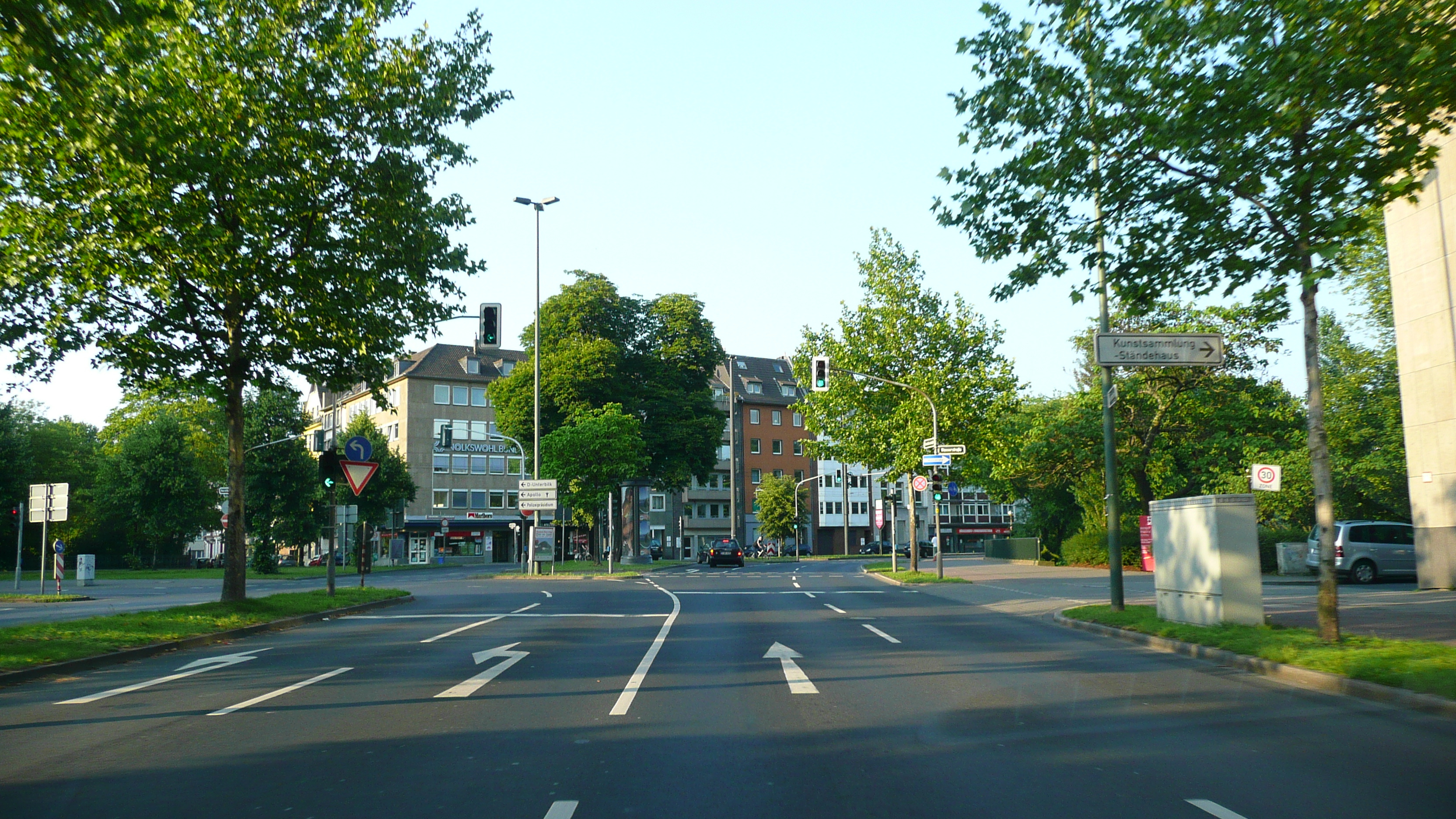 รูปถ่าย เยอรมนี(Germany) ดัสเซลดอร์ฟ(Dusseldorf) 2007-05 36