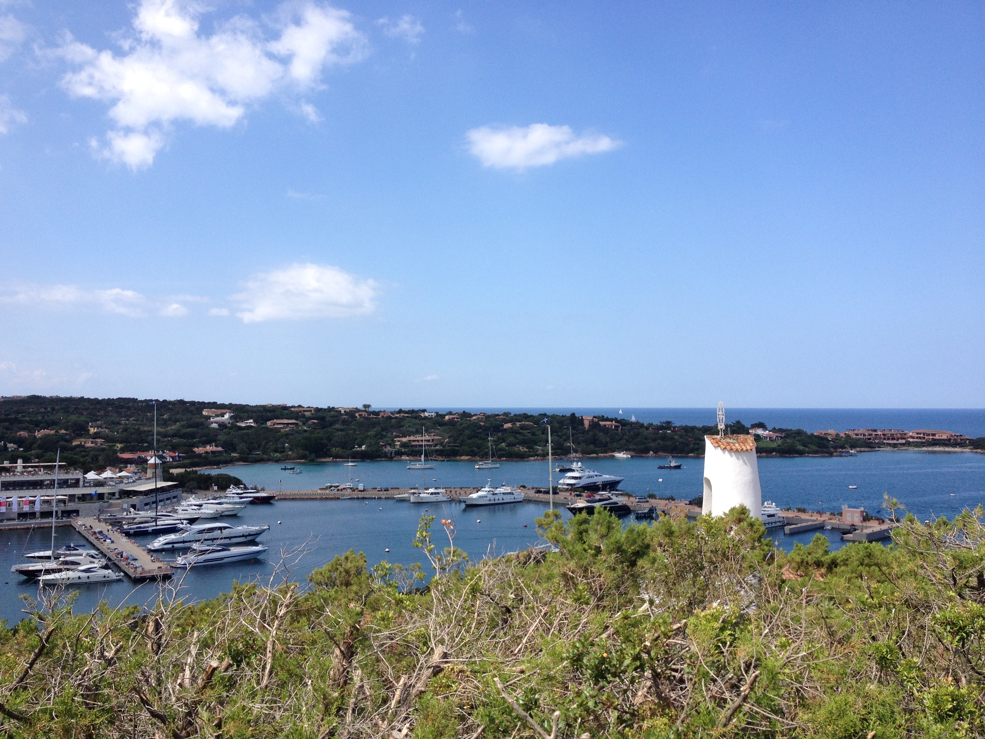 รูปถ่าย อิตาลี(Italy) ซาร์ดิเนีย(Sardinia) ปอร์โตแชร์โว(Porto Cervo) 2015-06 0