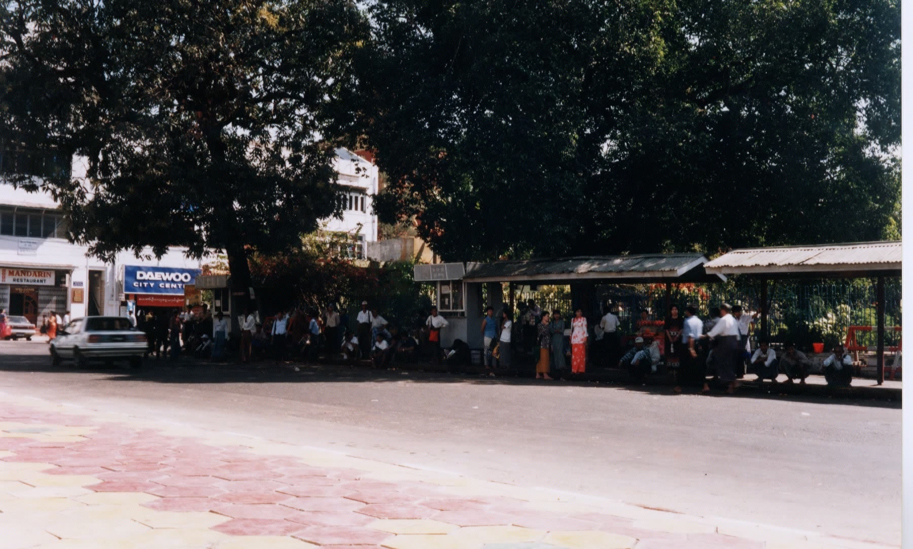 รูปถ่าย พม่า(Myanmar) ย่างกุ้ง(Yangon) 1998-01 11