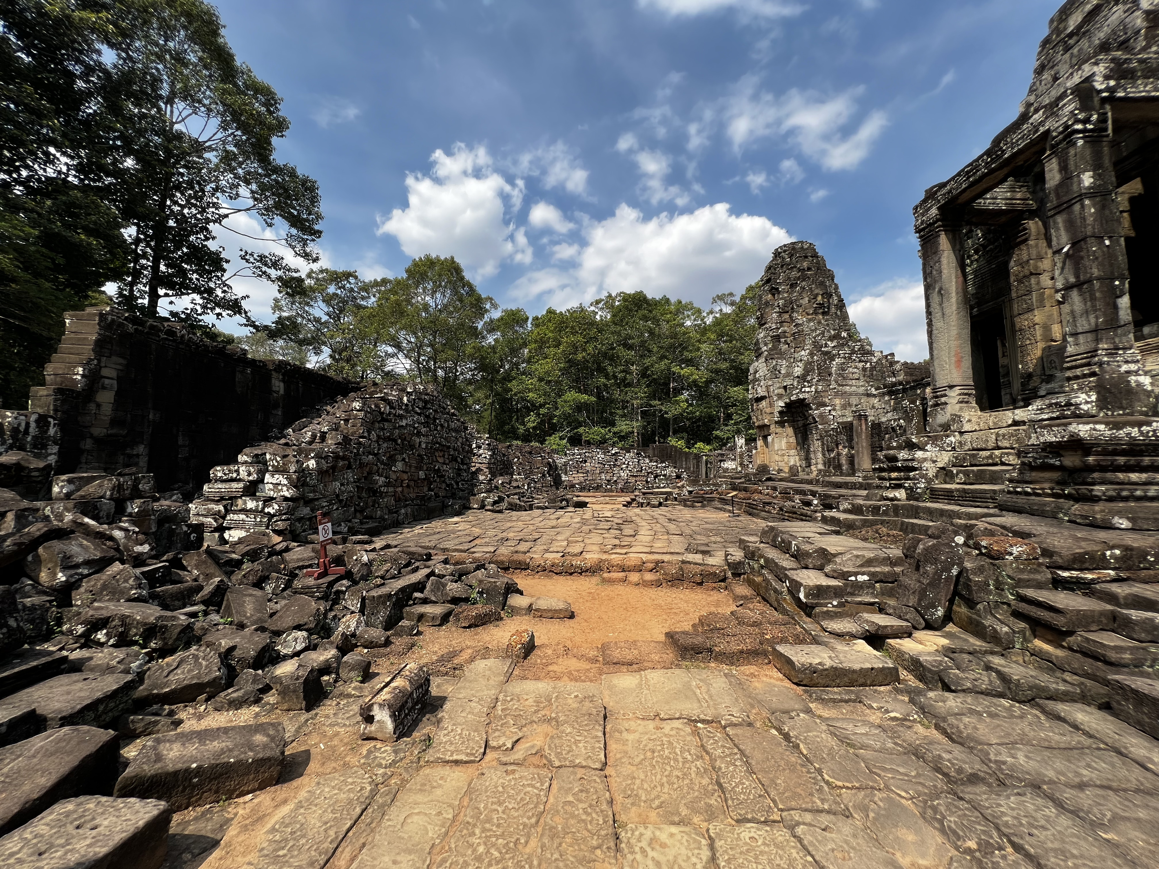 รูปถ่าย กัมพูชา(Cambodia) เสียมราฐ(Siem Reap) ปราสาทบายน(Bayon) 2023-01 62