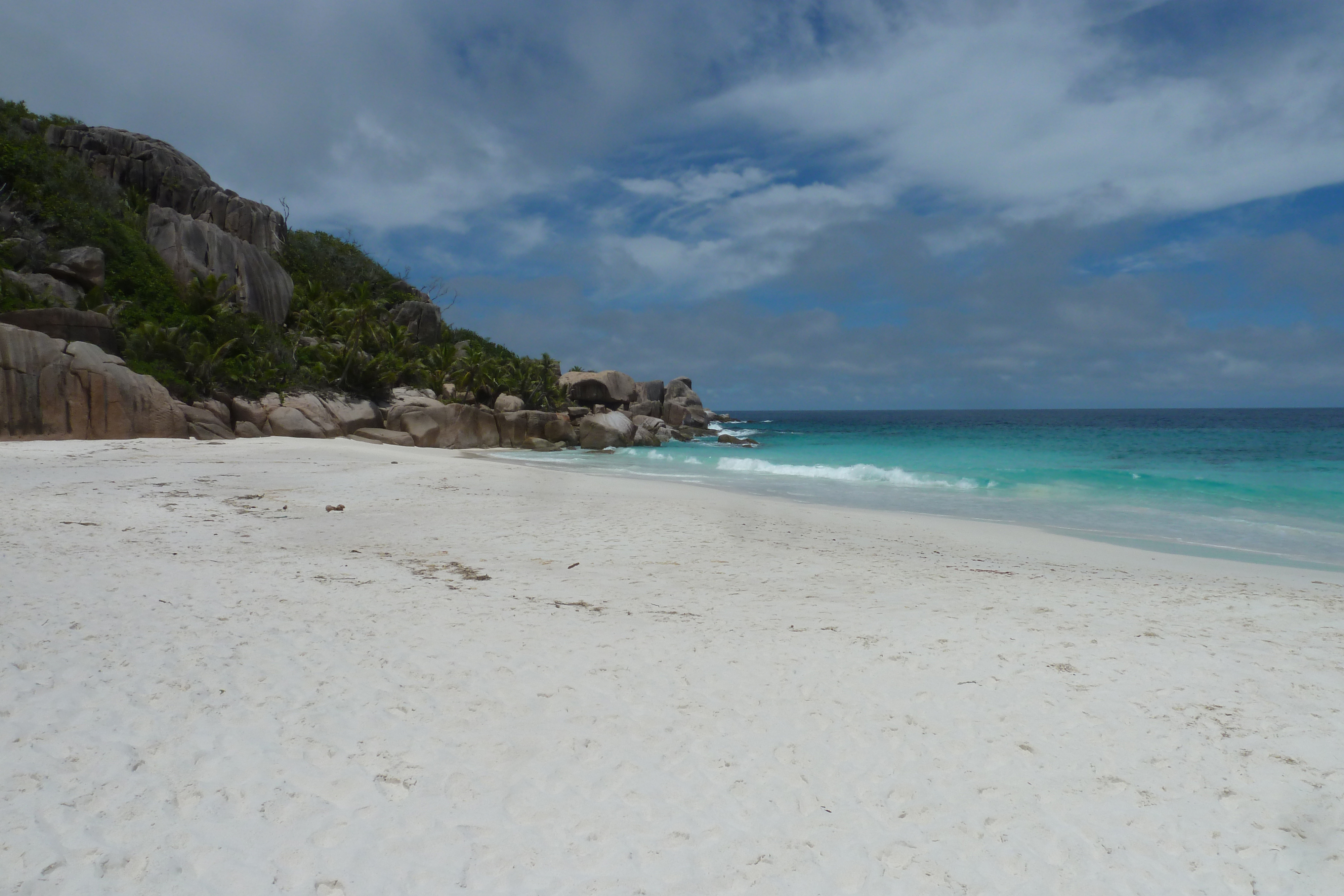 รูปถ่าย เซเชลส์(Seychelles) เกาะกร็องด์เซอร์(Grande Soeur) 2011-10 16