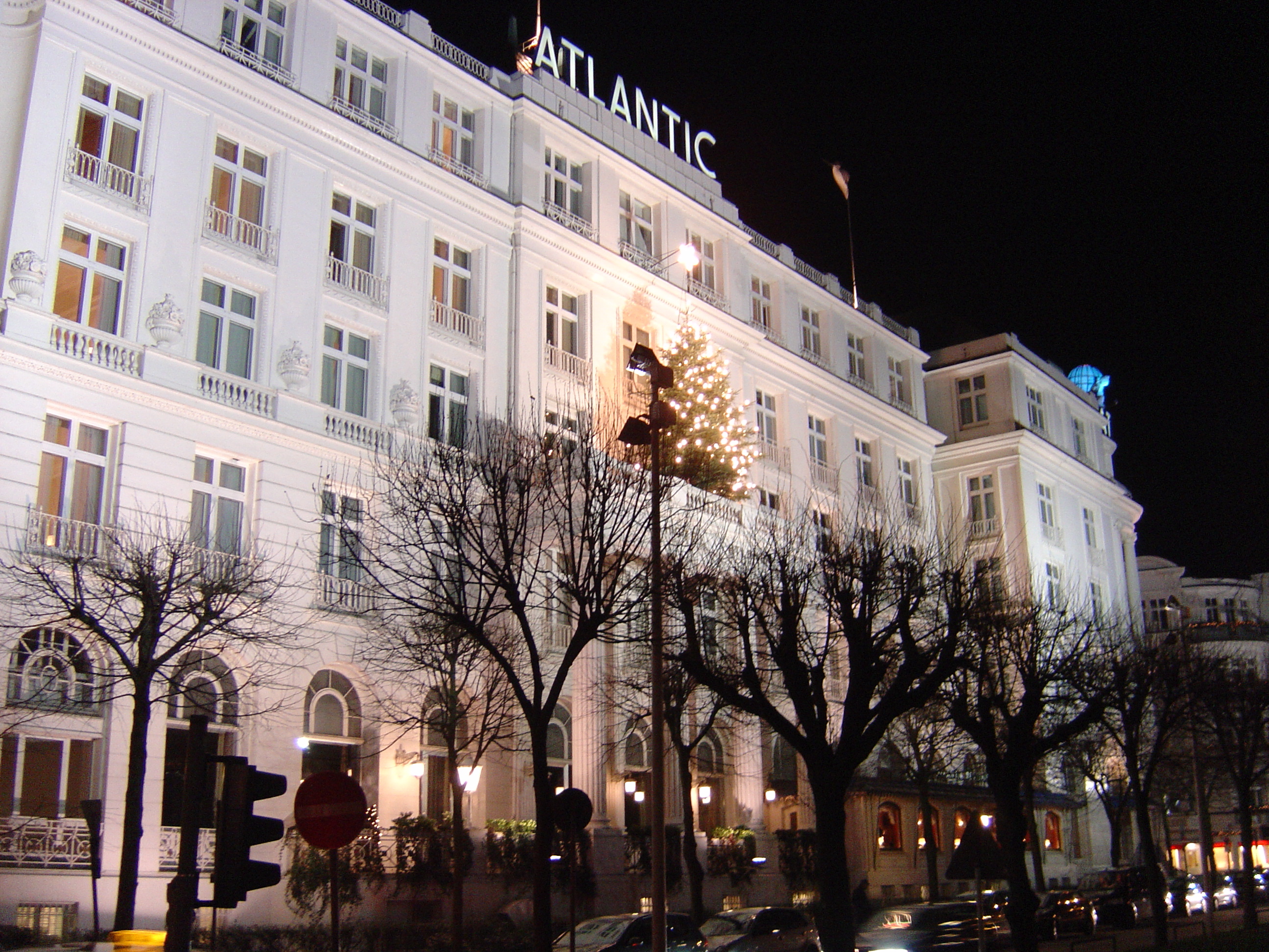 รูปถ่าย เยอรมนี(Germany) ฮัมเบิร์ก(Hamburg) โรงแรมเคมพินสกี้ แอตแลนติก(Kempinski Hotel Atlantic) 2004-12 3
