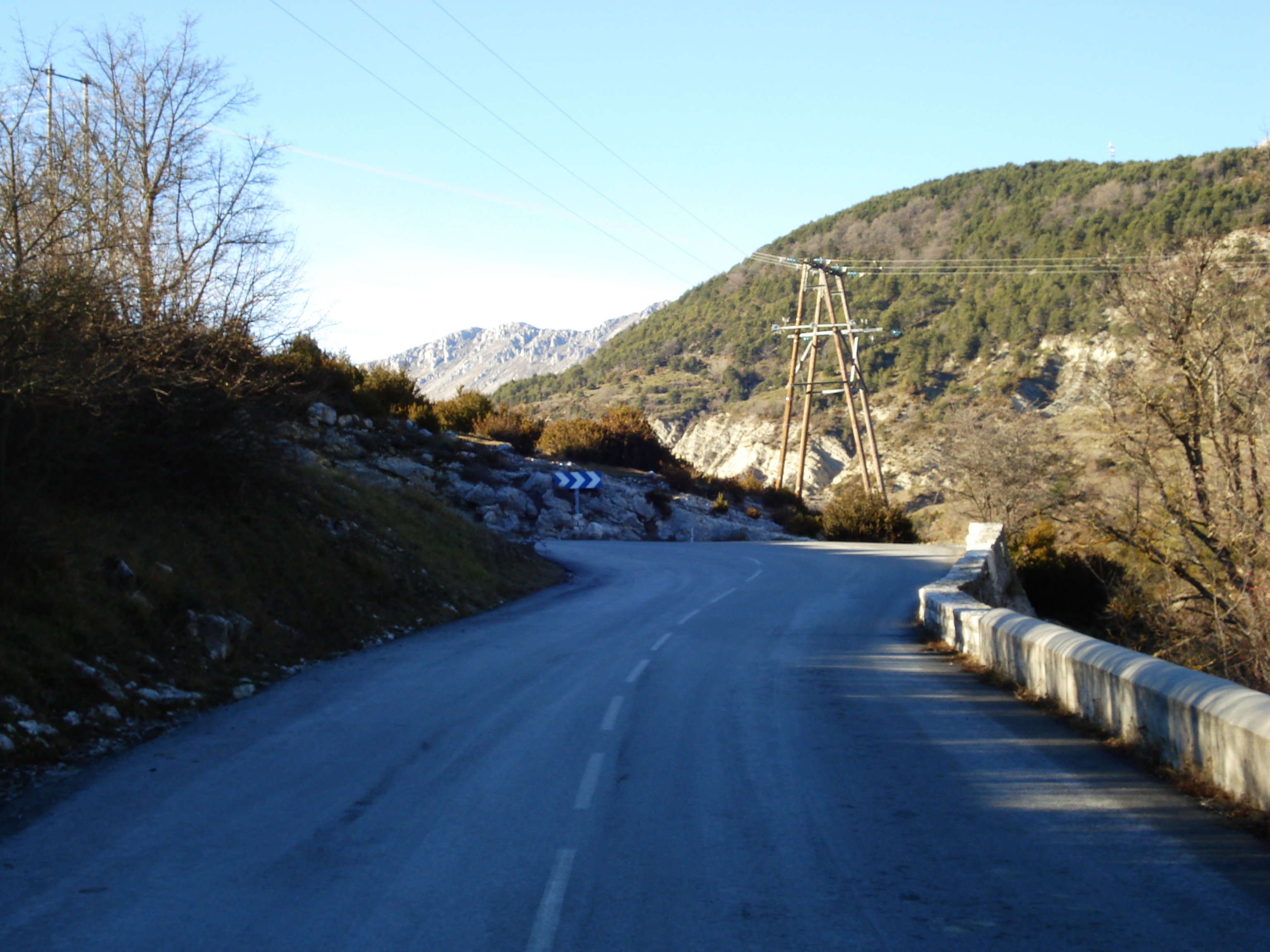 รูปถ่าย ฝรั่งเศส(France) เฟรนช์ริวิเอรา(French Riviera) ถนนจากว็องส์ไปกูร์เซอกูล(Vence to Coursegoule road) 2007-01 9