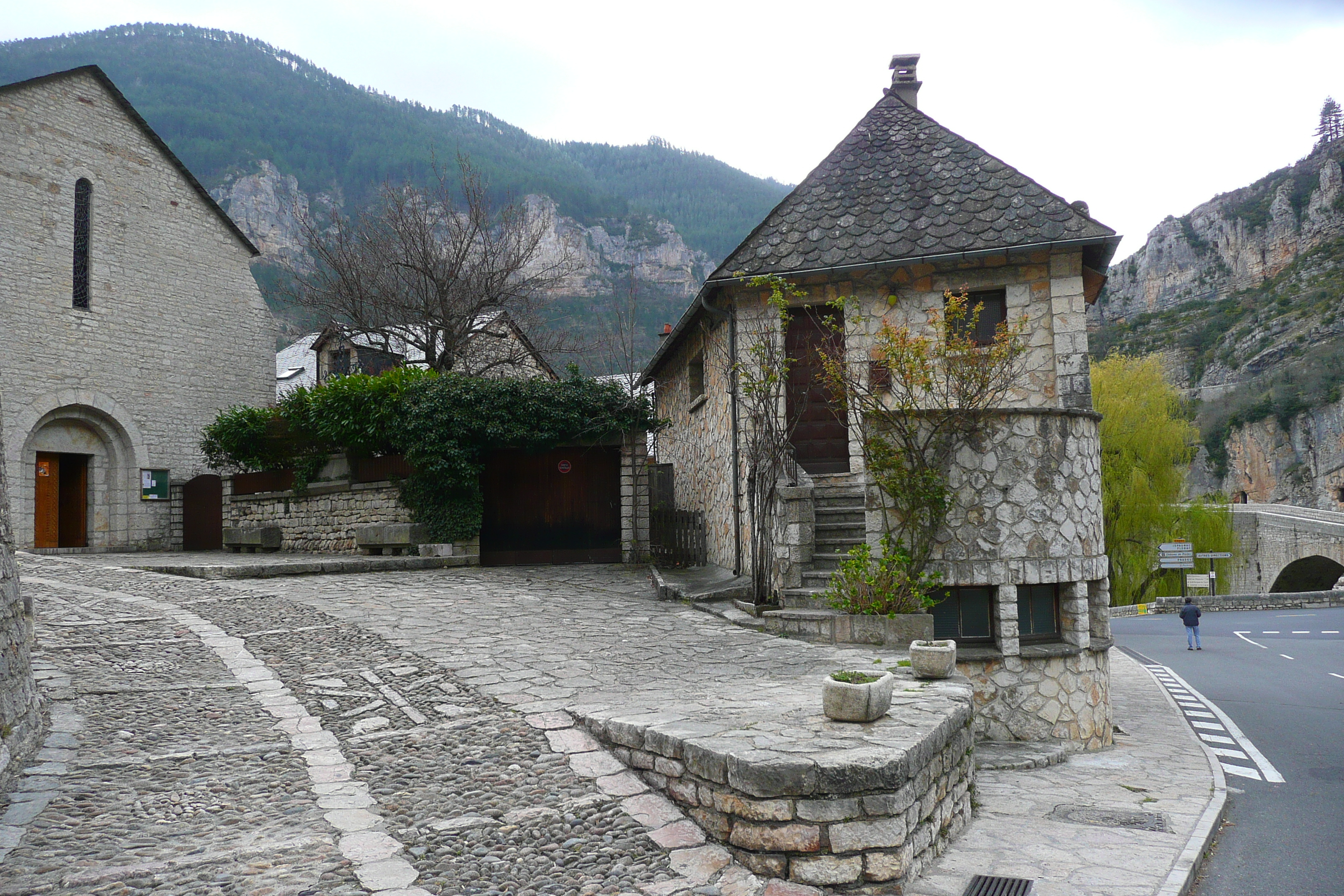 รูปถ่าย ฝรั่งเศส(France) แซ็งเตนีมี(Sainte Enimie) 2008-04 78