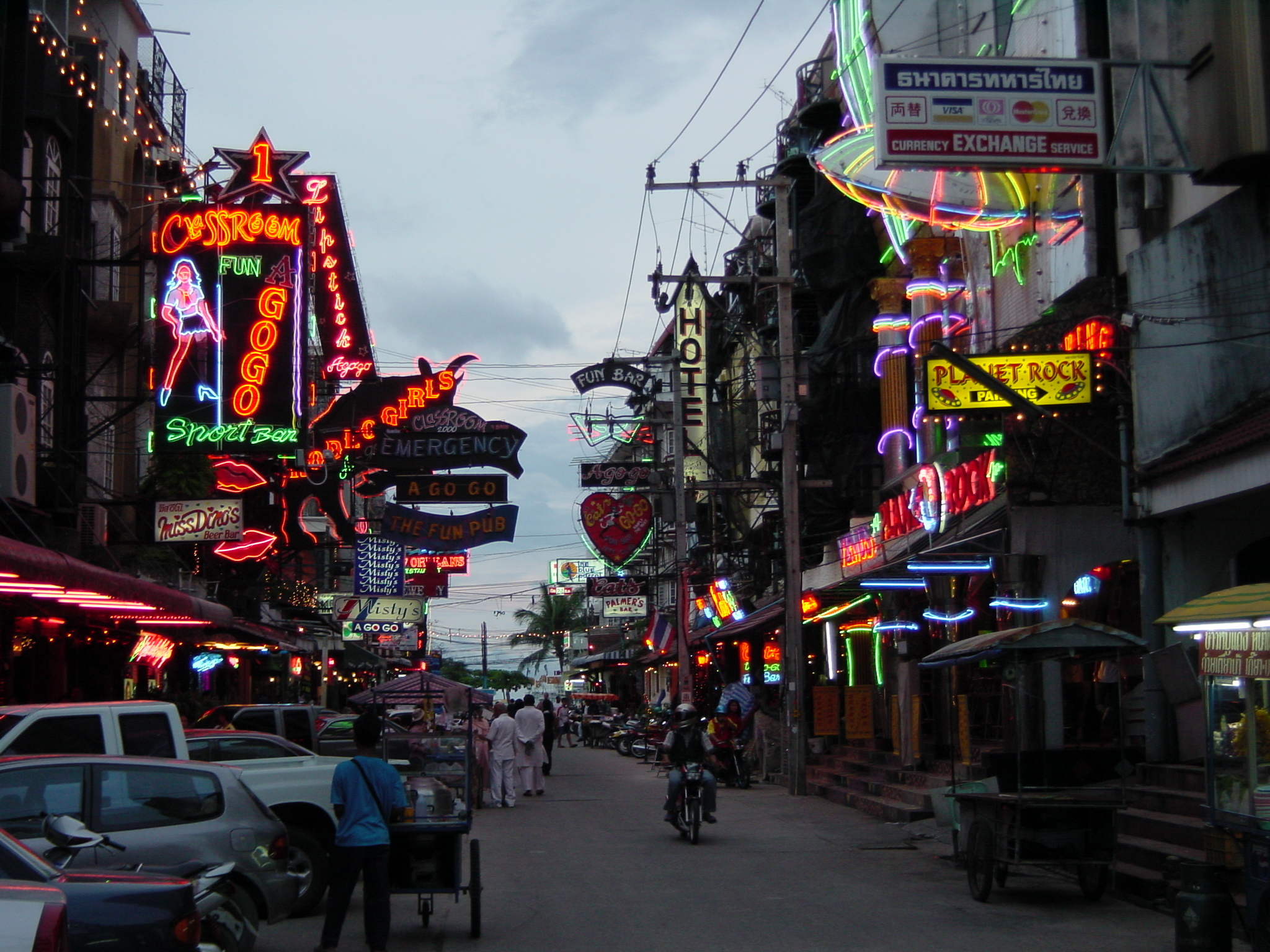 รูปถ่าย ไทย(Thailand) พัทยา(Pattaya) 2001-09 25