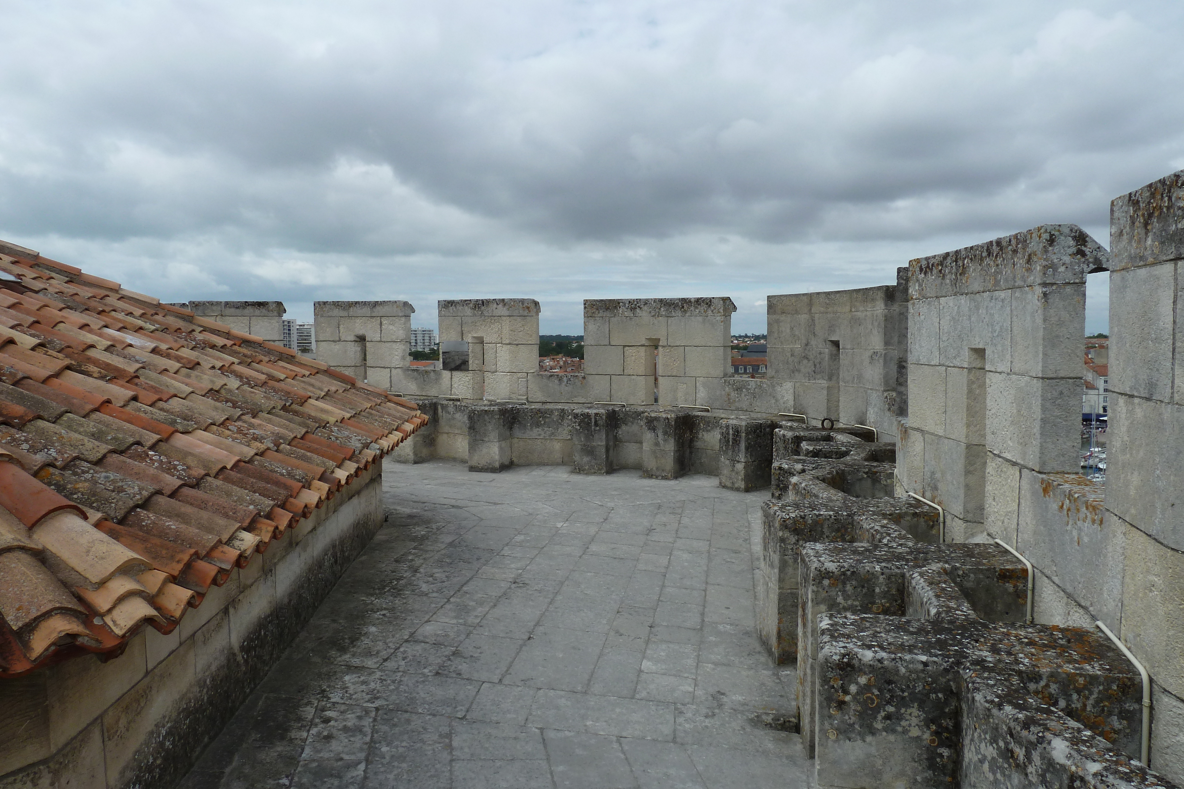 รูปถ่าย ฝรั่งเศส(France) ลาโรแชล(La Rochelle) หอคอยเซนต์นิโคลัส(St. Nicolas Tower) 2010-08 5