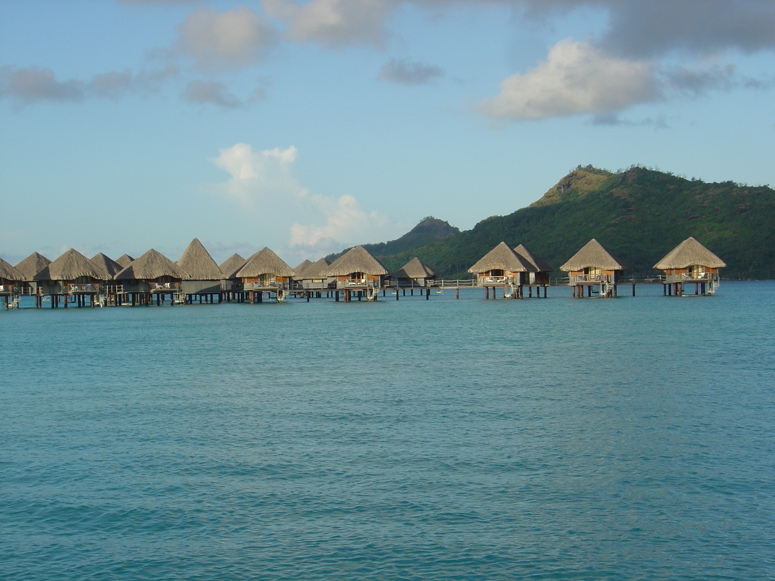 รูปถ่าย เฟรนช์โพลี่นีเซีย(Polynesia) โรงแรมเลอเมอริเดียน โบราโบรา(Meridien Bora Bora Hotel) 2006-04 164