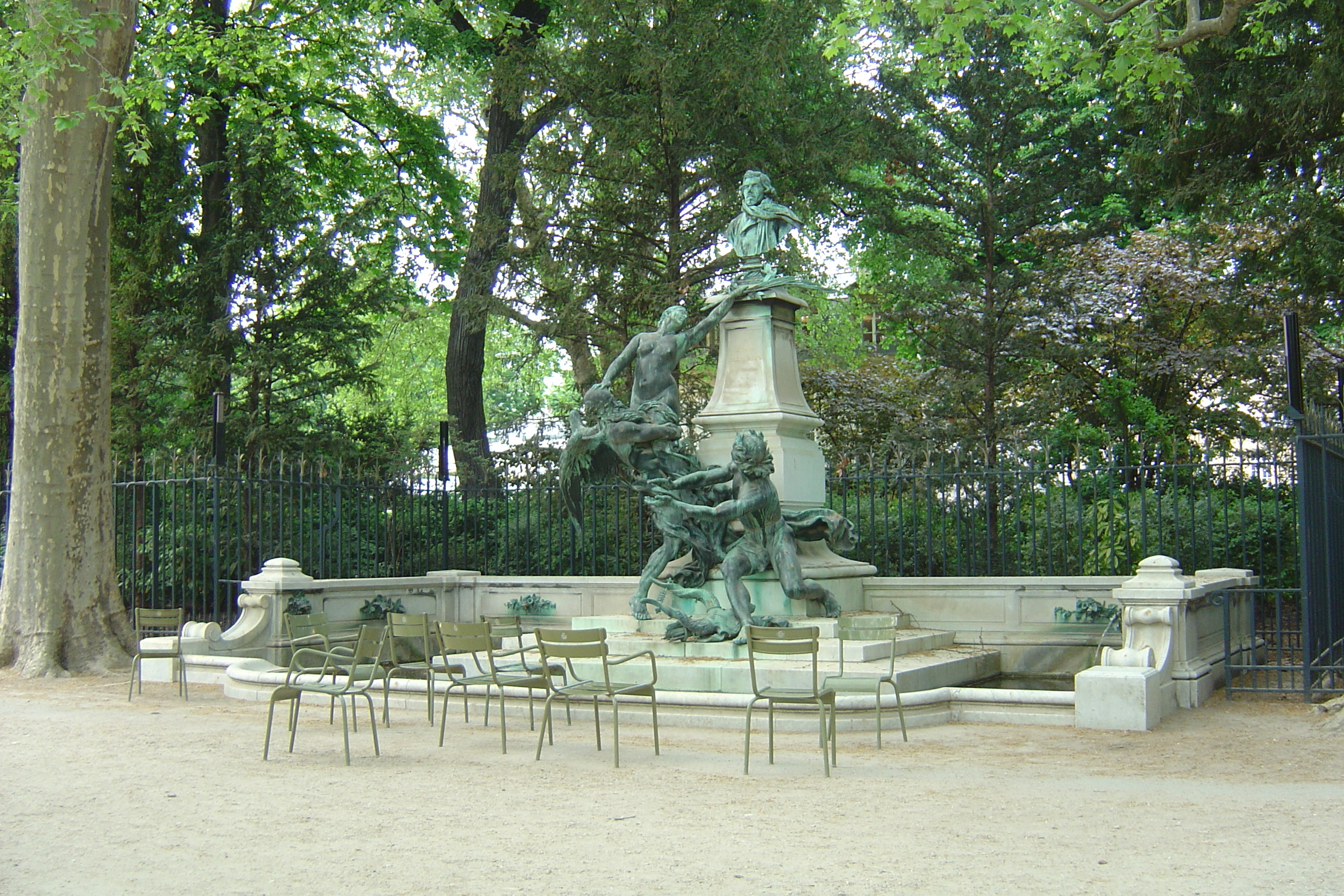 รูปถ่าย ฝรั่งเศส(France) ปารีส(Paris) สวนลักเซมเบิร์ก(Luxembourg Garden) 2007-04 158