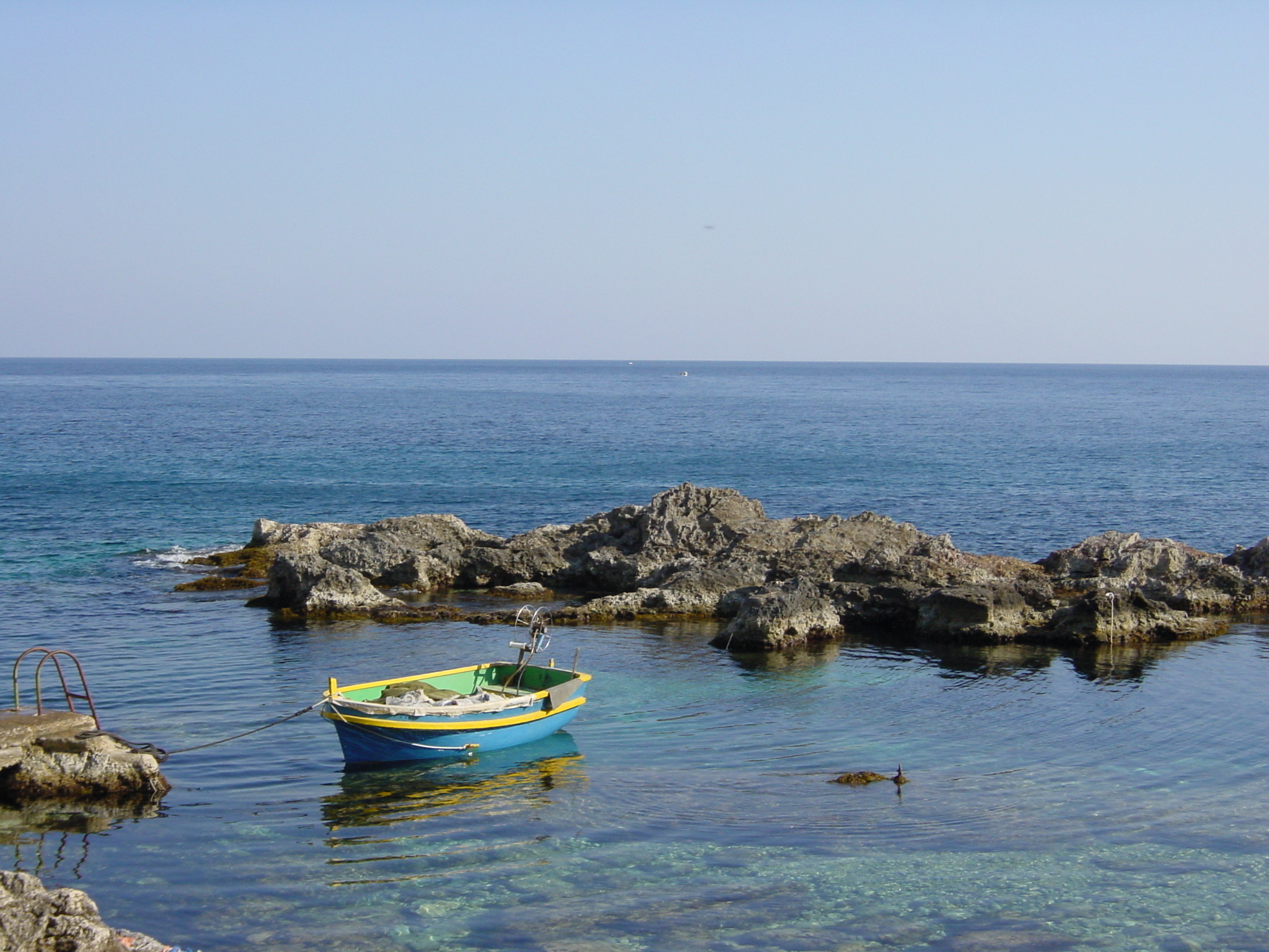 รูปถ่าย มอลตา(Malta) ถ้ำสีน้ำเงินแห่งซูร์รีก(Zurrieq Blue grotto) 2003-03 8