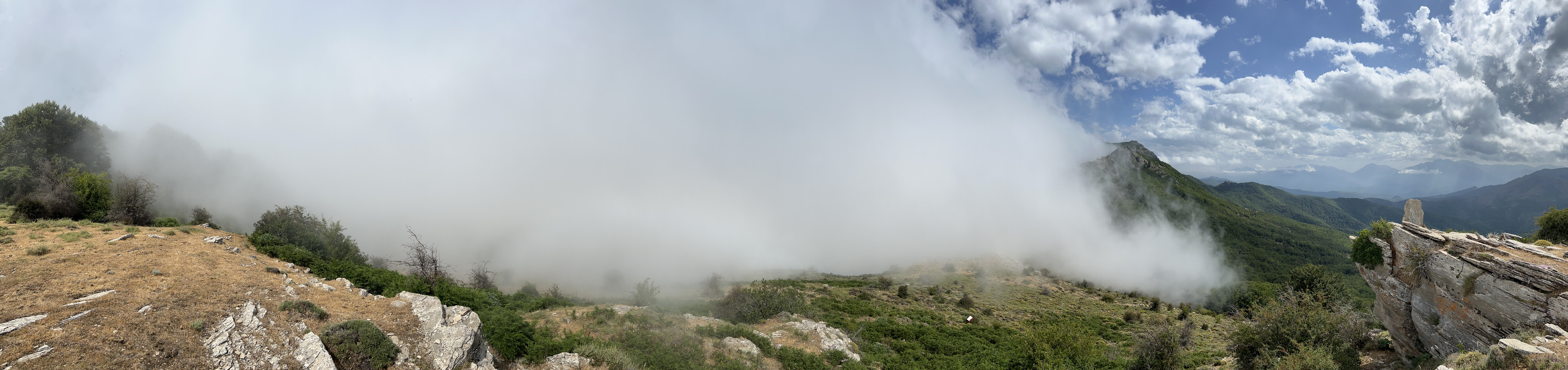 รูปถ่าย ฝรั่งเศส(France) คอร์สิคา(Corsica) ที่พักกัลเลรุชชู(Refuge de Callerucciu) 2022-06 11