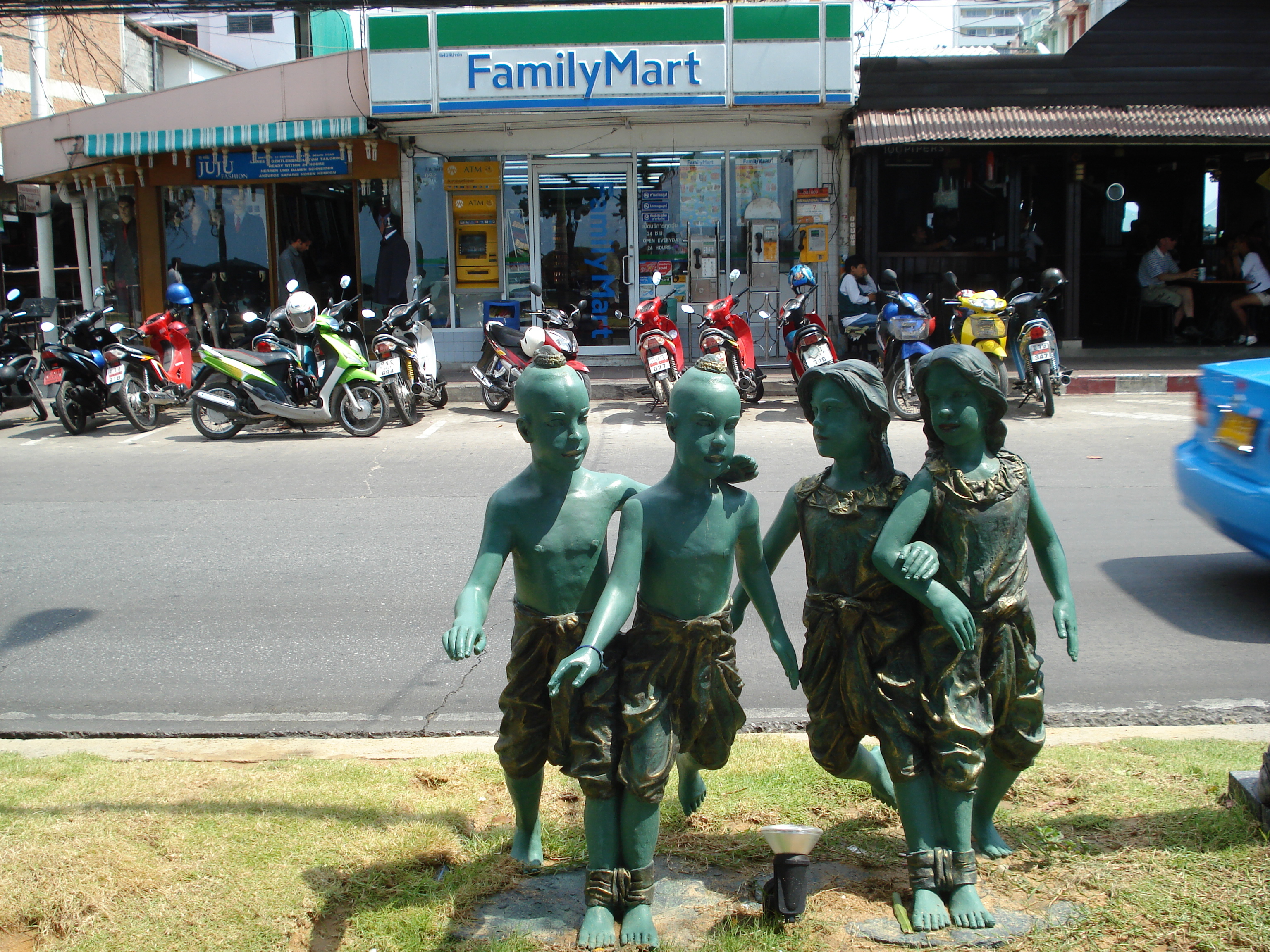 รูปถ่าย ไทย(Thailand) หาดพัทยา(Pattaya Beach) 2007-02 221