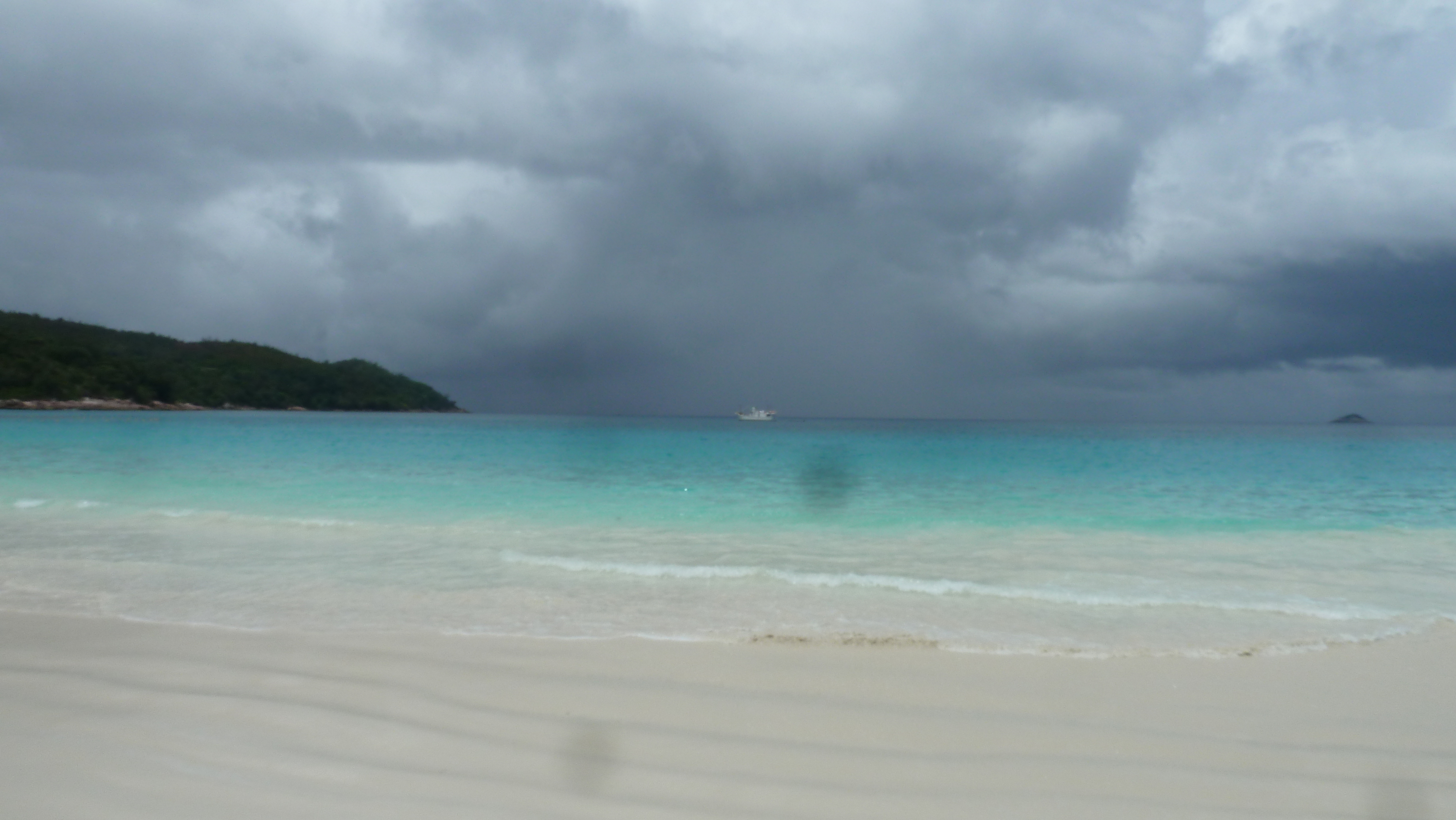 รูปถ่าย เซเชลส์(Seychelles) เกาะปราลิน(Praslin) 2011-10 34