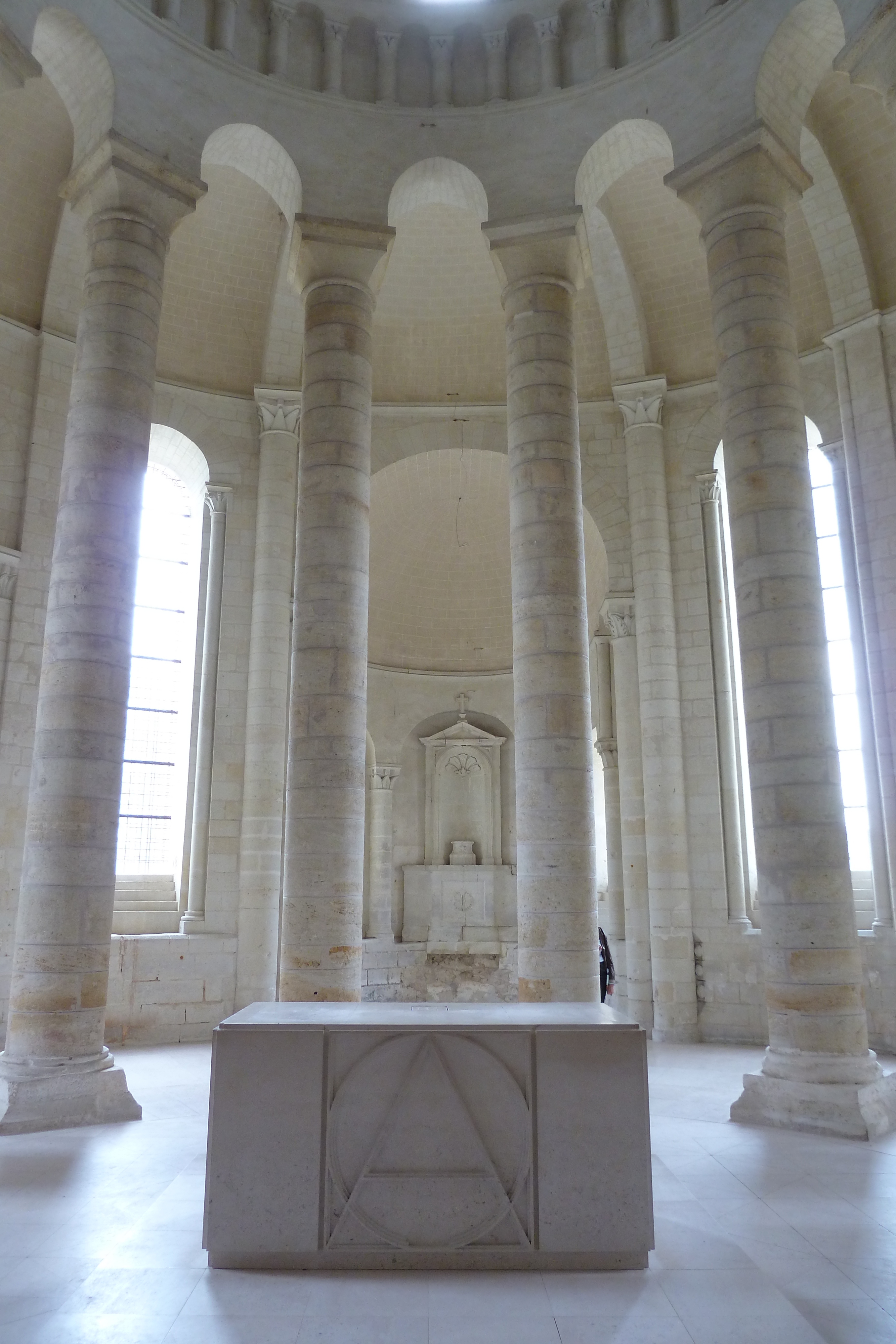 รูปถ่าย ฝรั่งเศส(France) ฟงเตอโวร์(Fontevraud) 2011-05 219