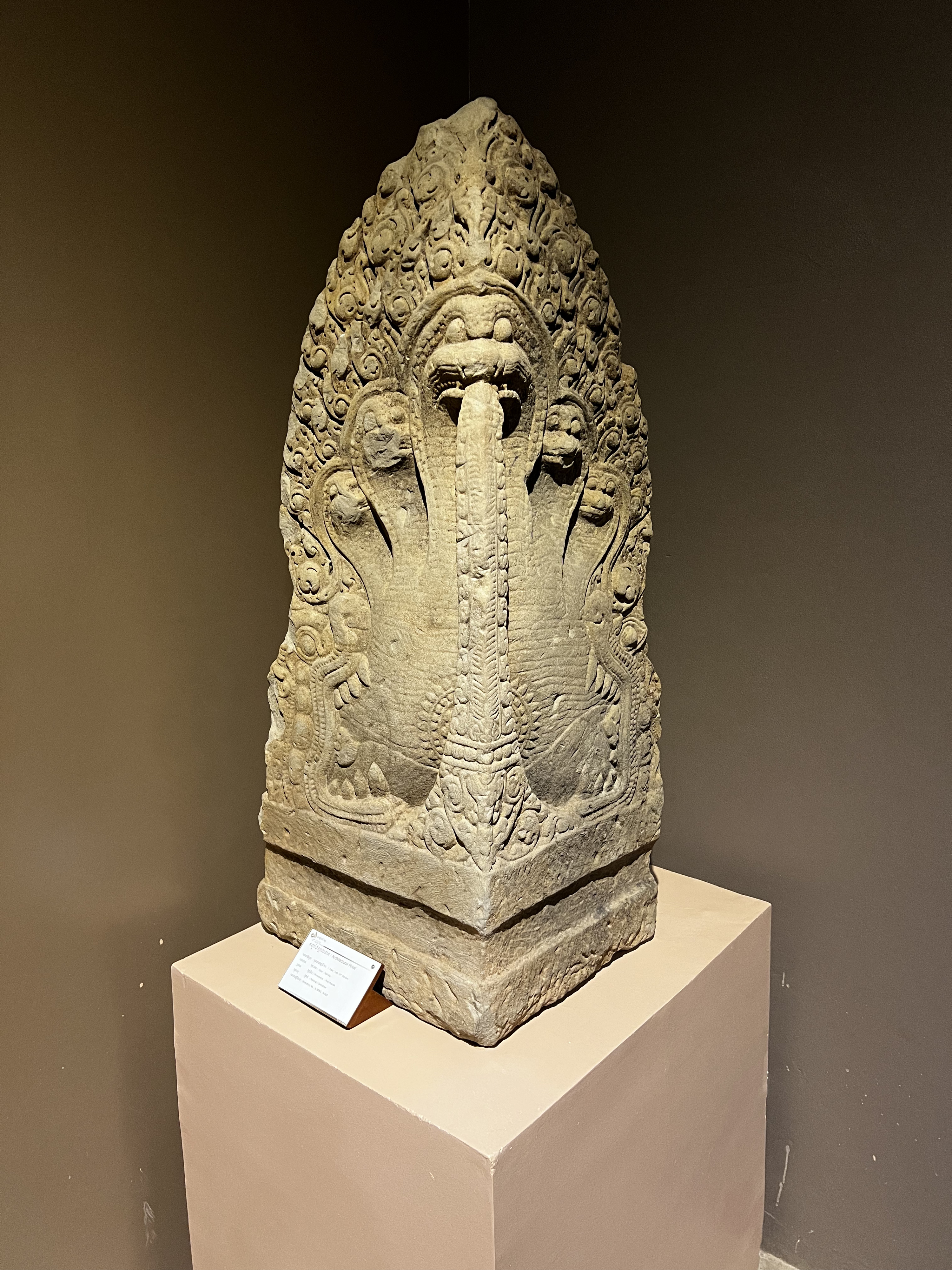 รูปถ่าย กัมพูชา(Cambodia) เสียมราฐ(Siem Reap) พิพิธภัณฑ์แห่งชาติอังกอร์(Angkor National Museum) 2023-01 16