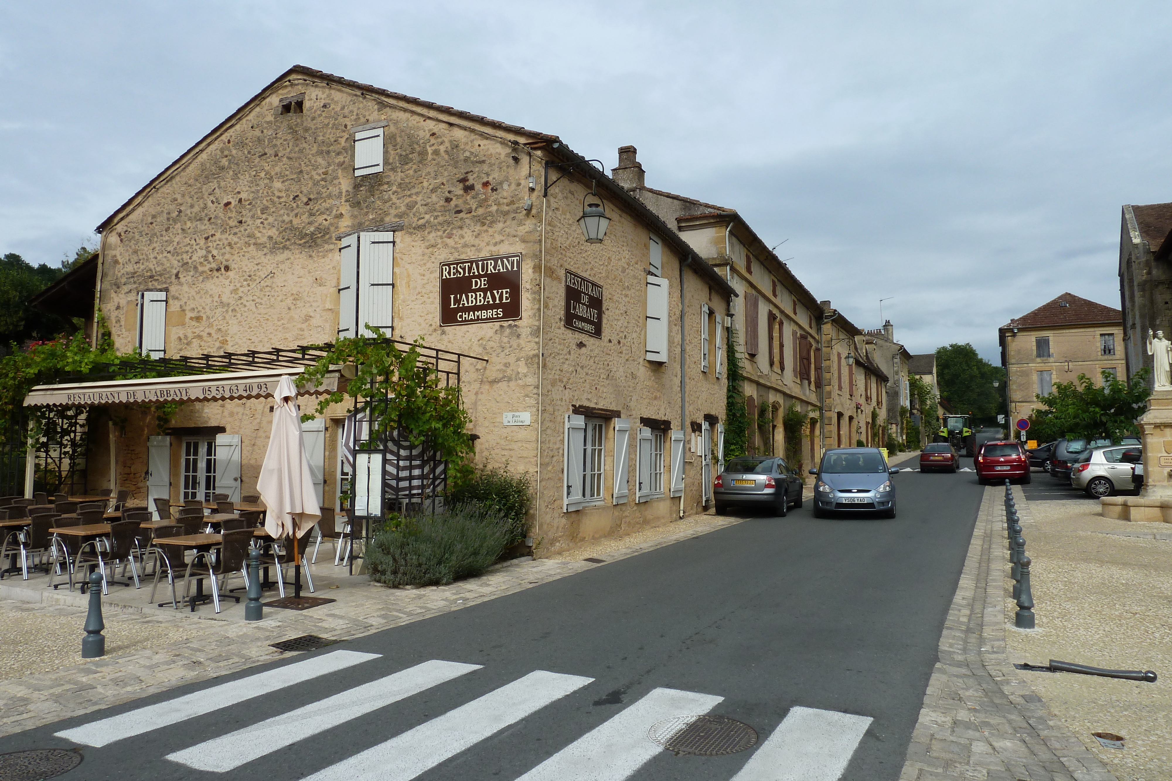 รูปถ่าย ฝรั่งเศส(France) กาดูแอ็ง(Cadouin) 2010-08 46