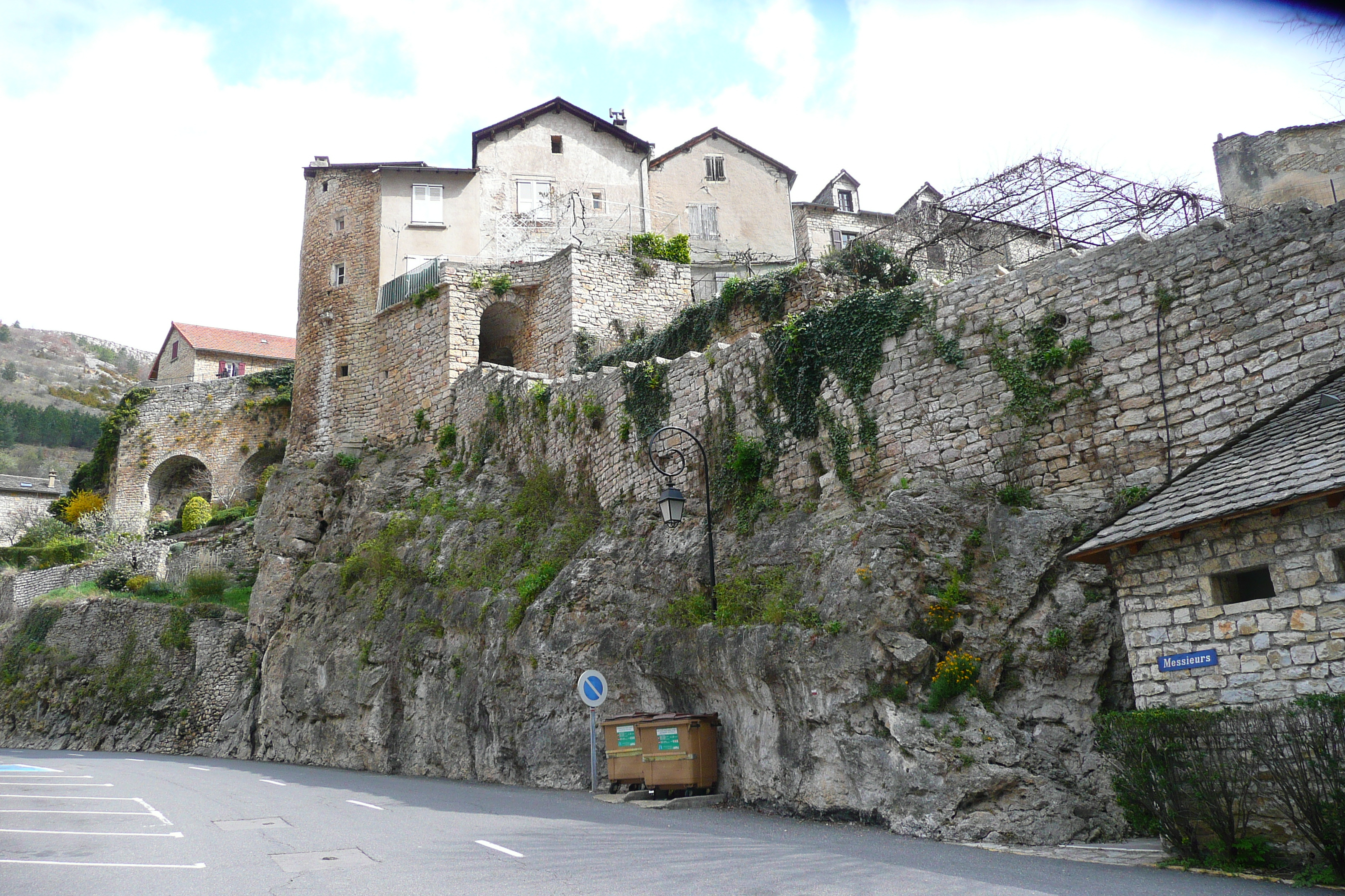 รูปถ่าย ฝรั่งเศส(France) แซ็งเตนีมี(Sainte Enimie) 2008-04 15