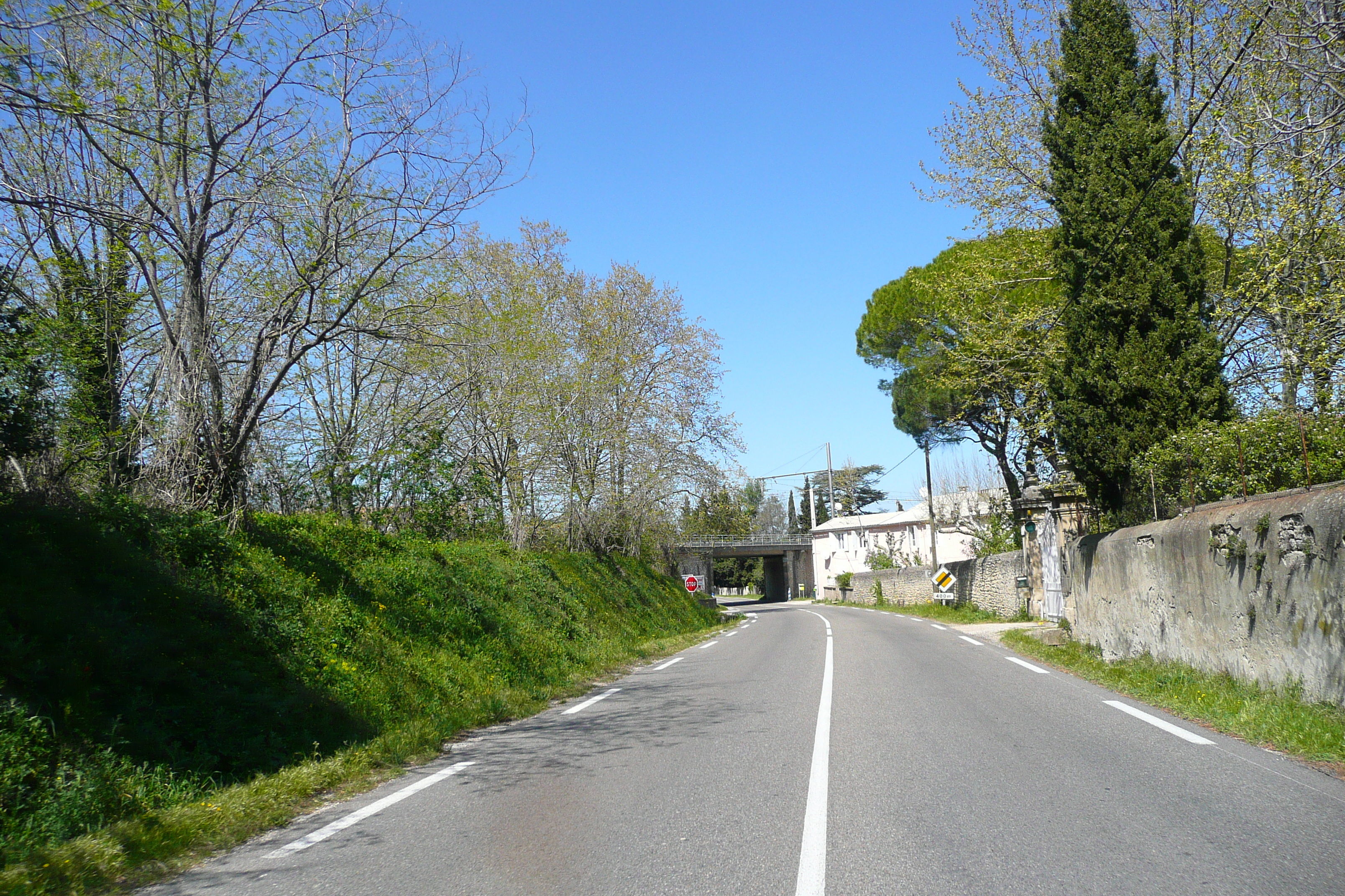 รูปถ่าย ฝรั่งเศส(France) โพรว็องส์(Provence) ถนนจากโบแกร์ไปปงดูการ์(Beaucaire to pont du gard road) 2008-04 54