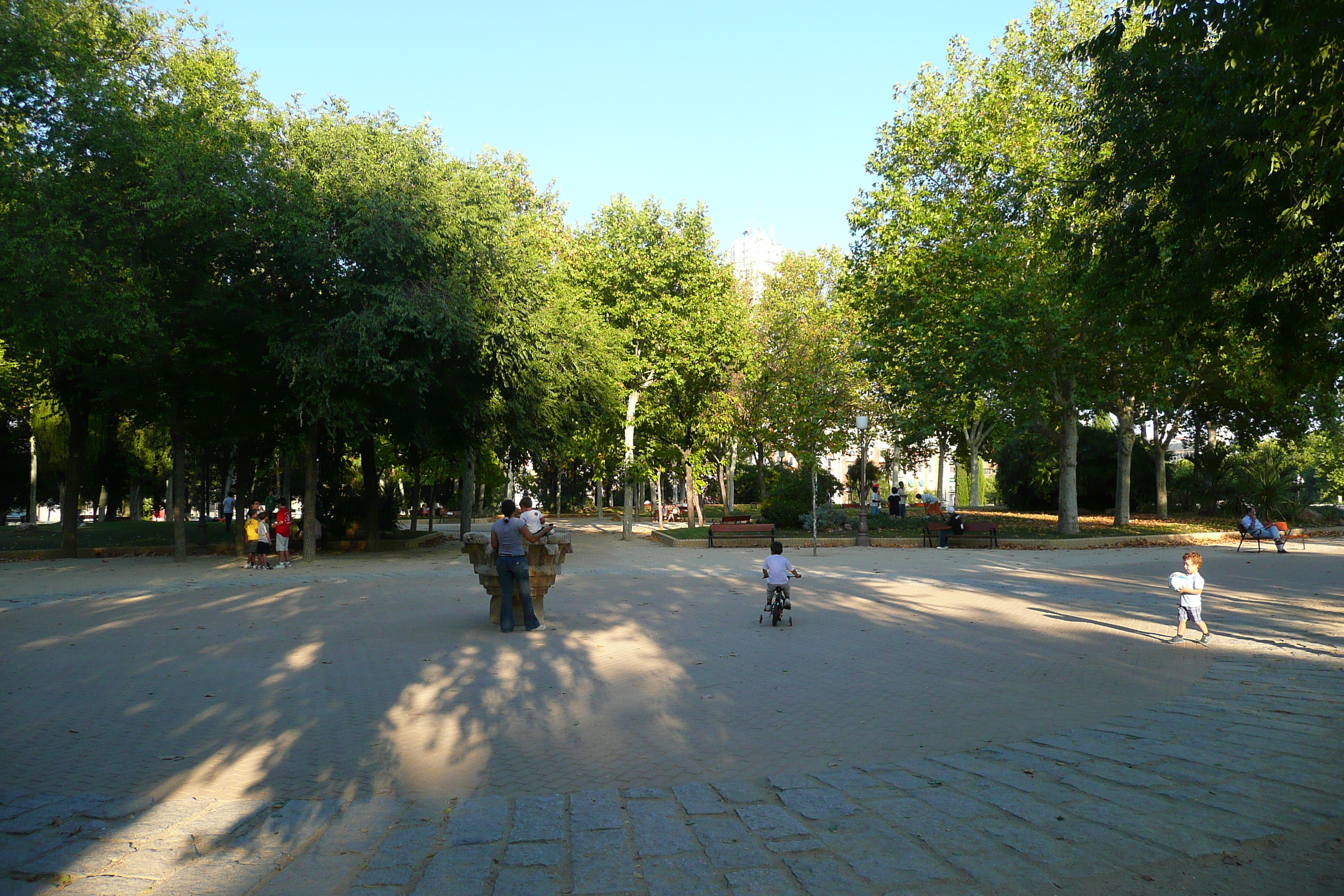 รูปถ่าย สเปน(Spain) มาดริค(Madrid) สวนเดลโอเอสเต(Parque del Oeste) 2007-09 1