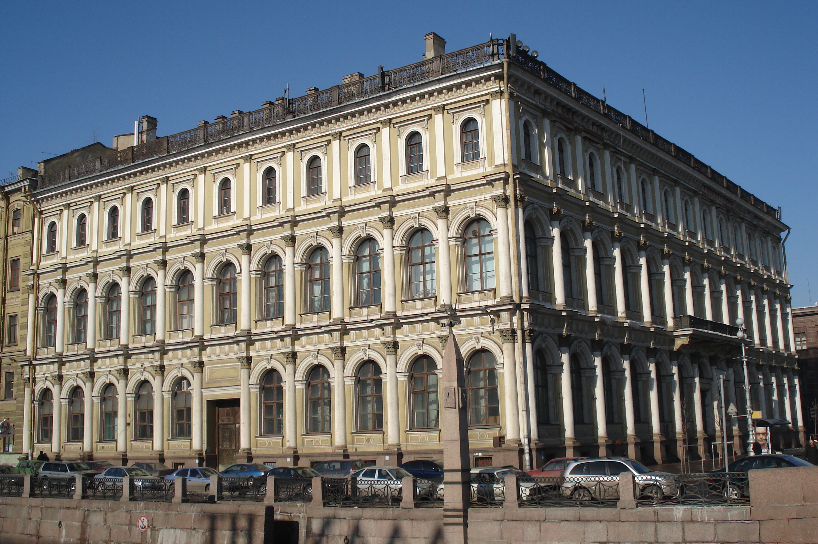 รูปถ่าย รัสเซีย(Russia) เซนต์ปีเตอร์สเบิร์ก(St Petersburg) จัตุรัสเซนต์ไอแซก(St Isaac's Square) 2006-03 13