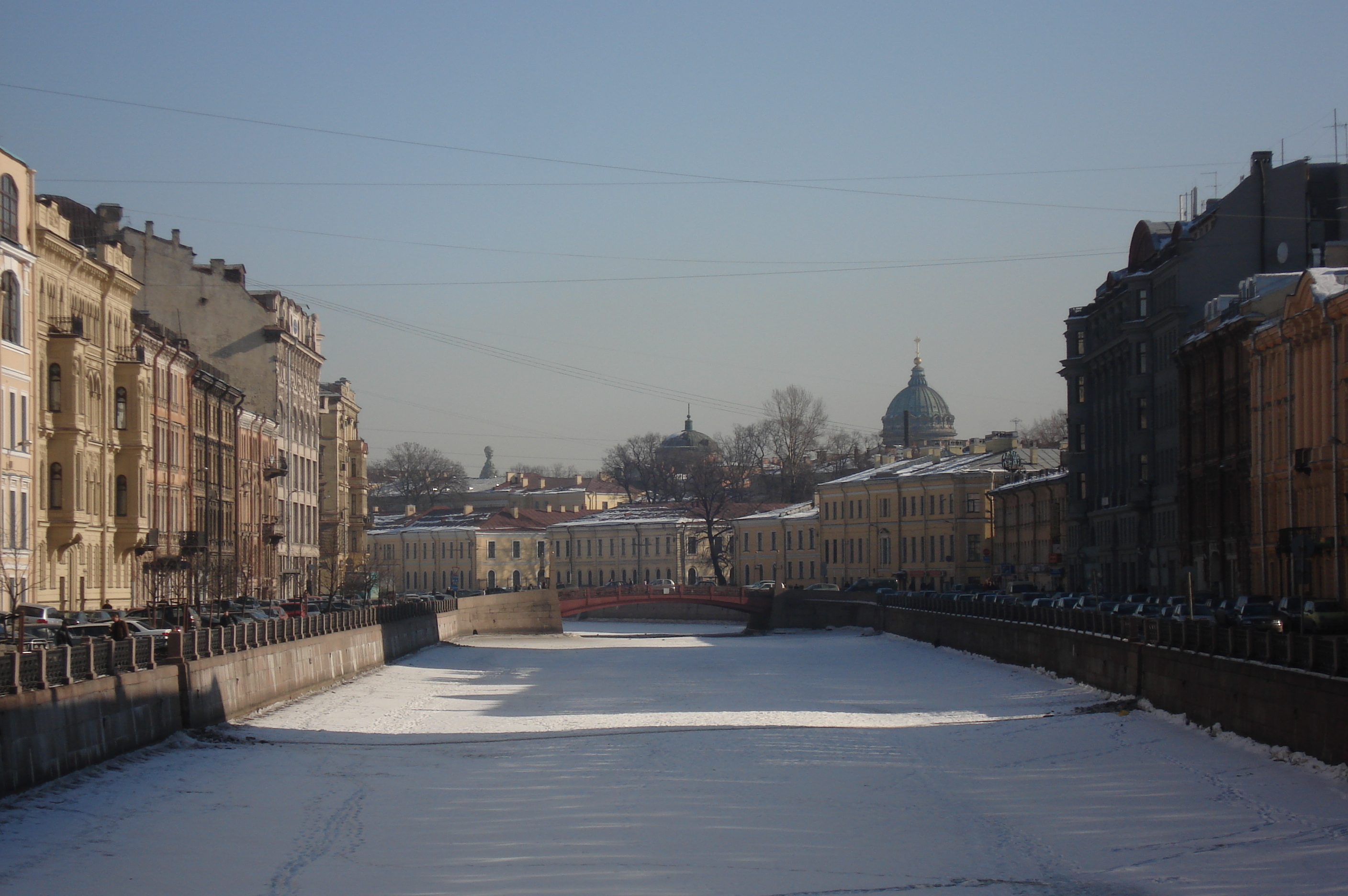 รูปถ่าย รัสเซีย(Russia) เซนต์ปีเตอร์สเบิร์ก(St Petersburg) จัตุรัสเซนต์ไอแซก(St Isaac's Square) 2006-03 10