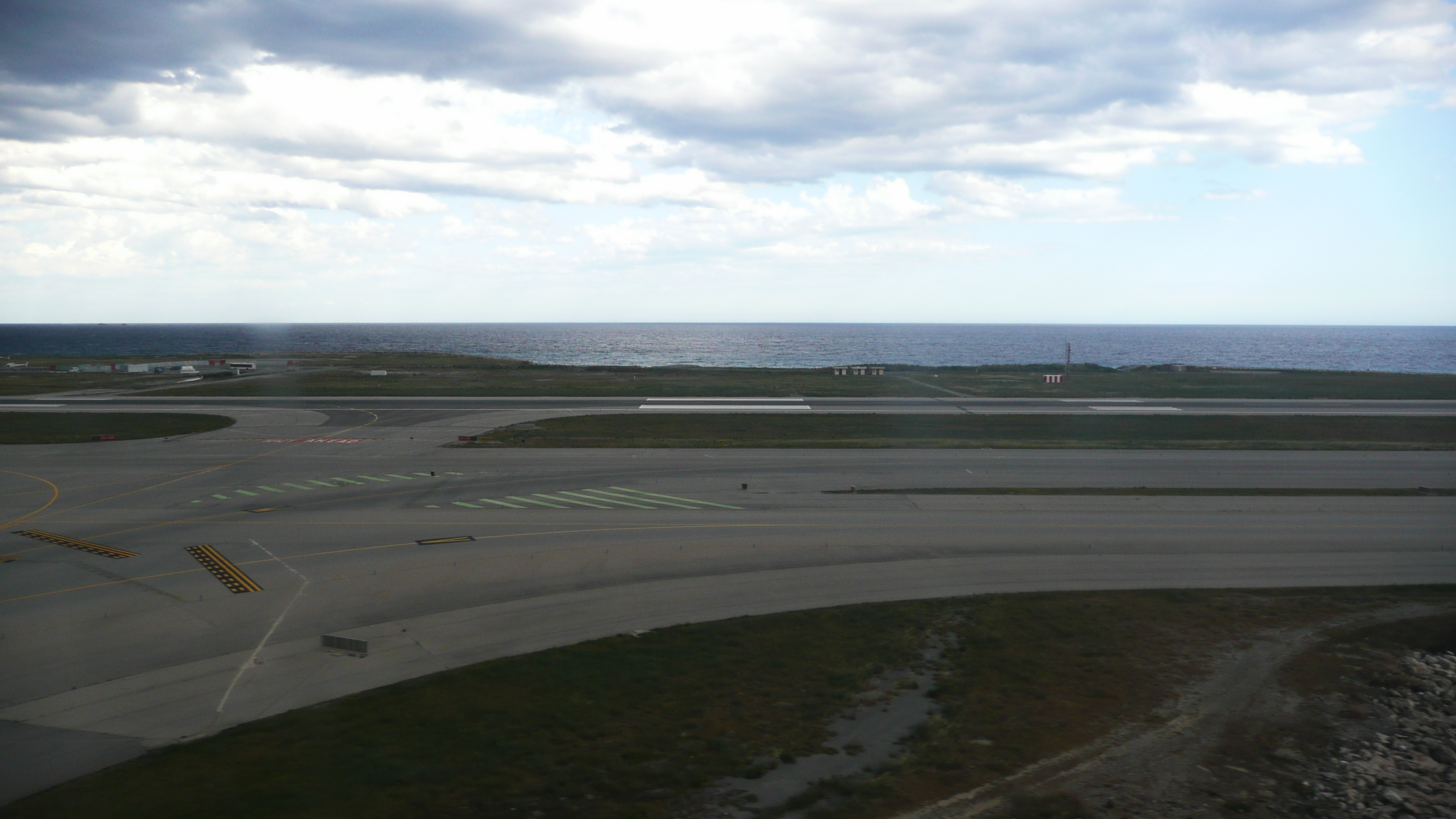 รูปถ่าย ฝรั่งเศส(France) ท่าอากาศยานนีซ(Nice Airport) 2007-07 11