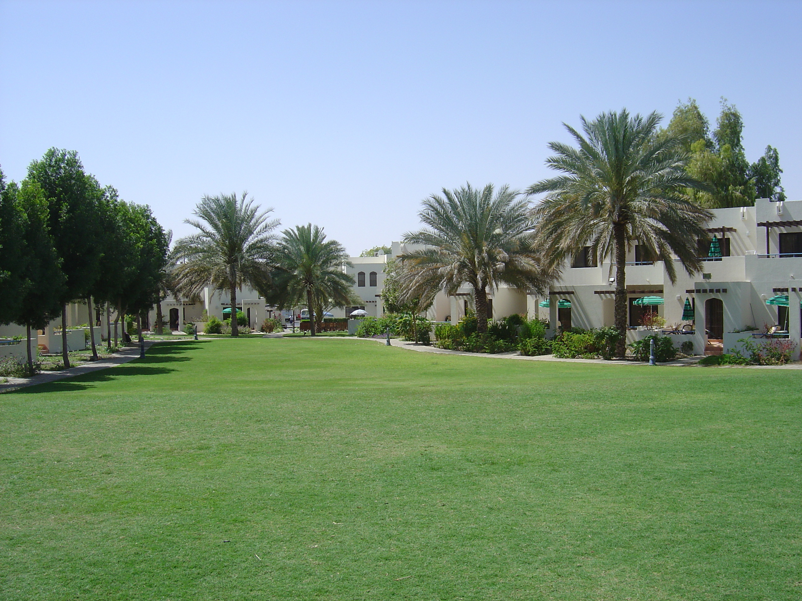 รูปถ่าย สหรัฐอาหรับเอมิเรตส์(United Arab Emirates) อาเลอิน(Al Ain) โรงแรมฮิลตัน(Hilton Hotel) 2005-03 27