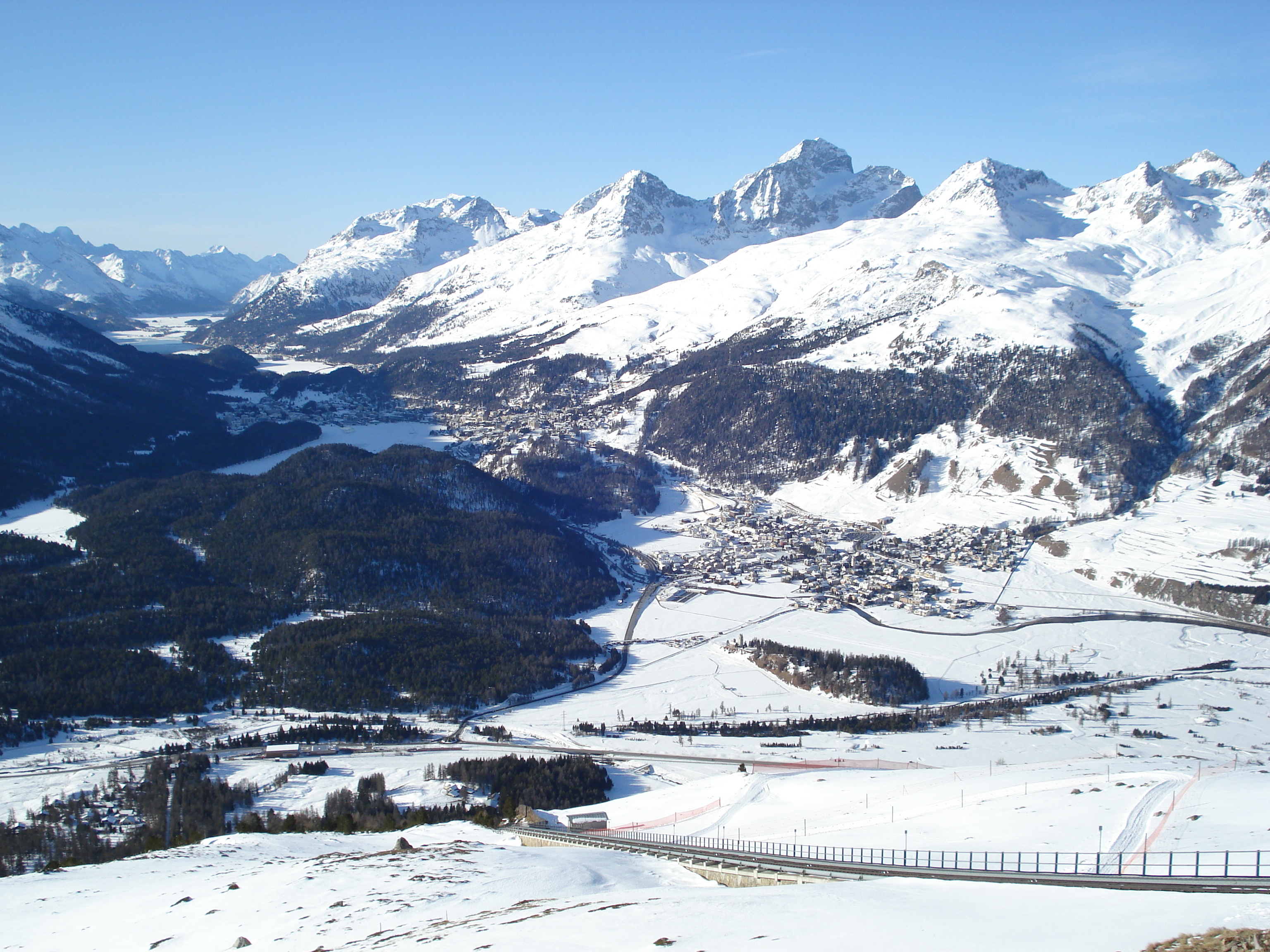 รูปถ่าย สวิสเซอร์แลนด์(Switzerland) มุตตัสมูรากล์(Muottas Muragl) 2007-01 47