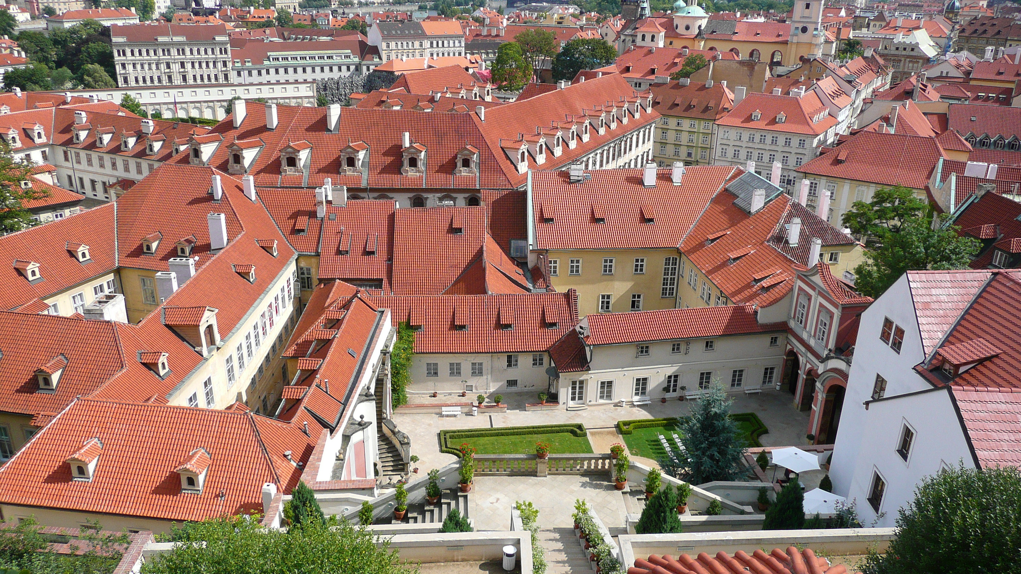 รูปถ่าย สาธารณรัฐเช็ก(Czech Republic) ปราก(Prague) รอบปราสาทปราก(Around Prague Castle) 2007-07 69