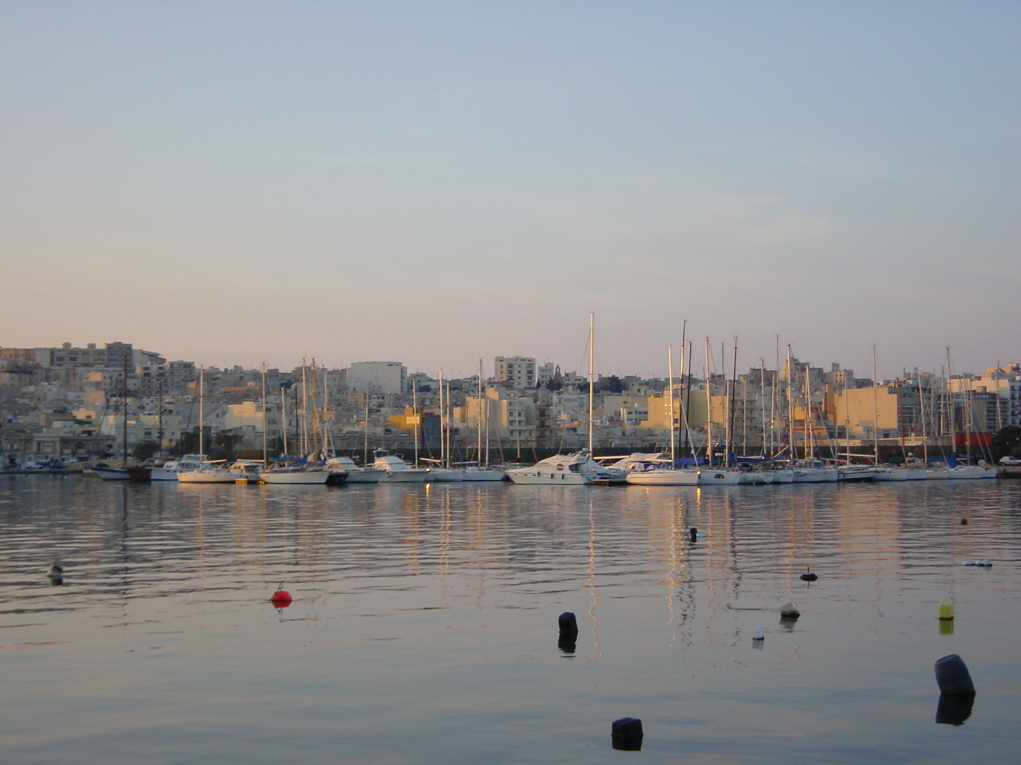 รูปถ่าย มอลตา(Malta) วัลเลตตา(Valletta) 2003-03 1