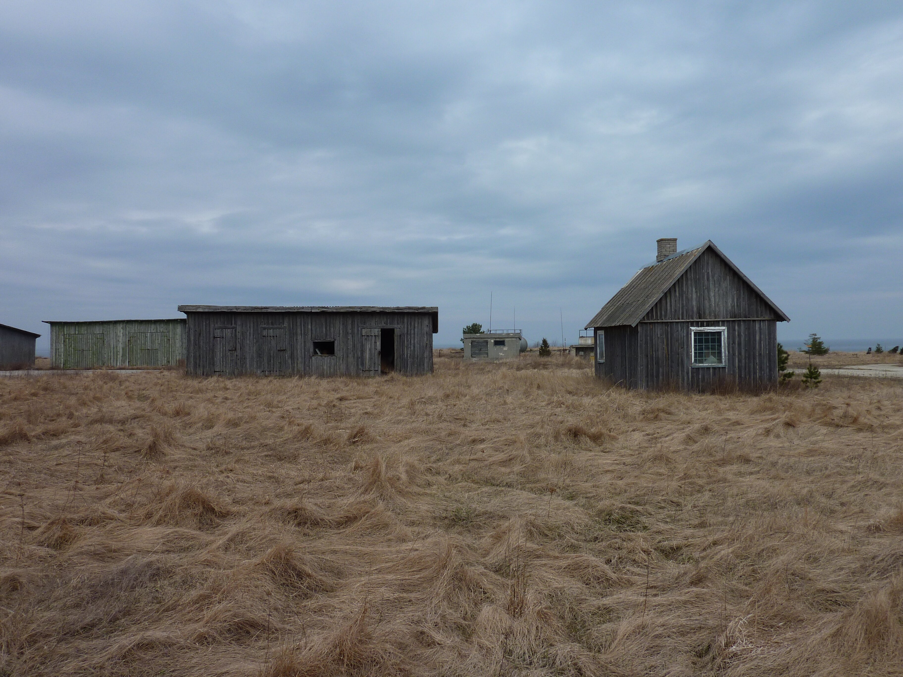 รูปถ่าย เอสโตเนีย(Estonia) ถนนจากทาลลินน์ไปฮาปซาลู(Tallinn to Haapsalu road) 2009-04 29