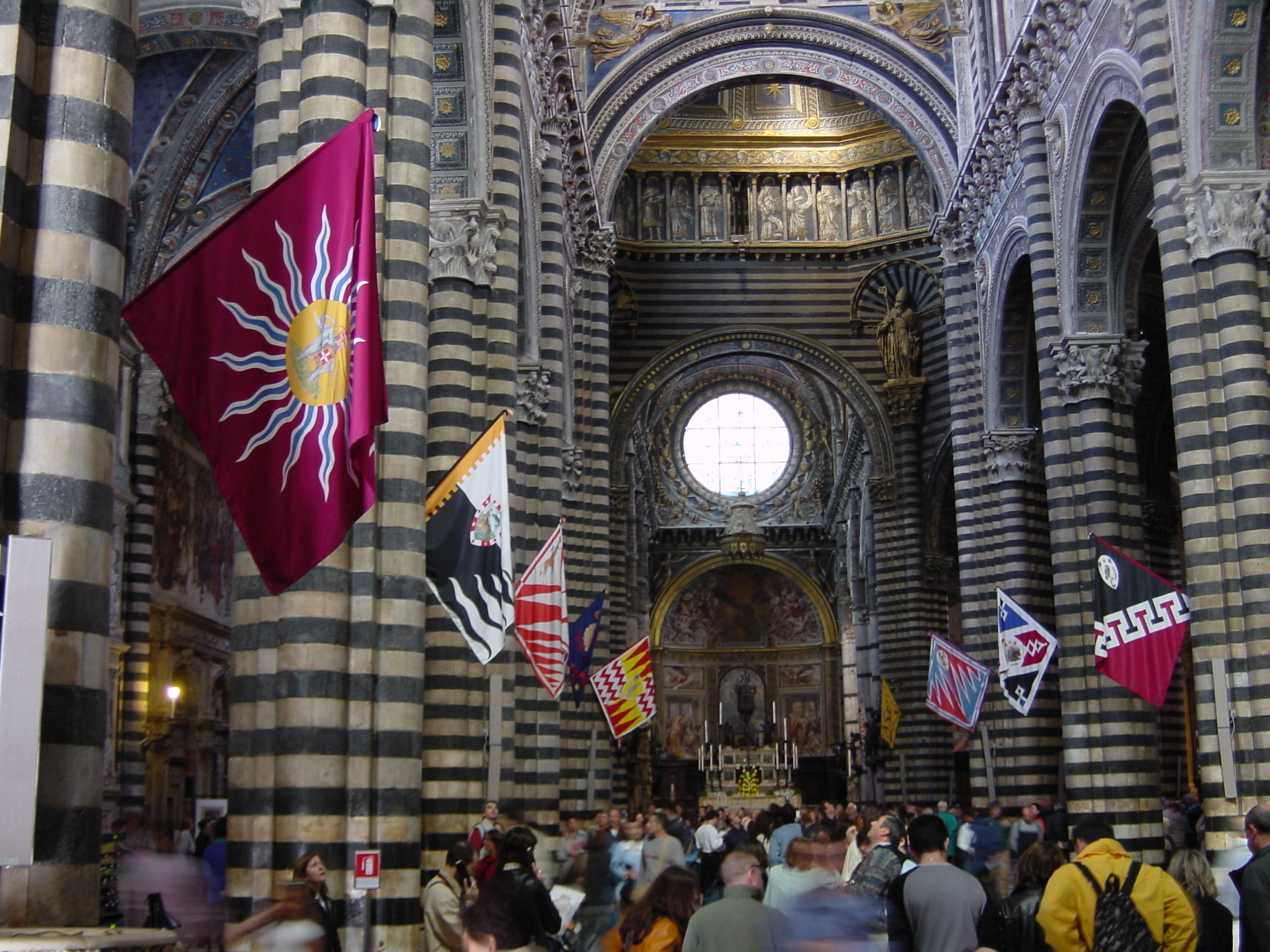 รูปถ่าย อิตาลี(Italy) ซีเอน่า(Siena) 2002-04 28