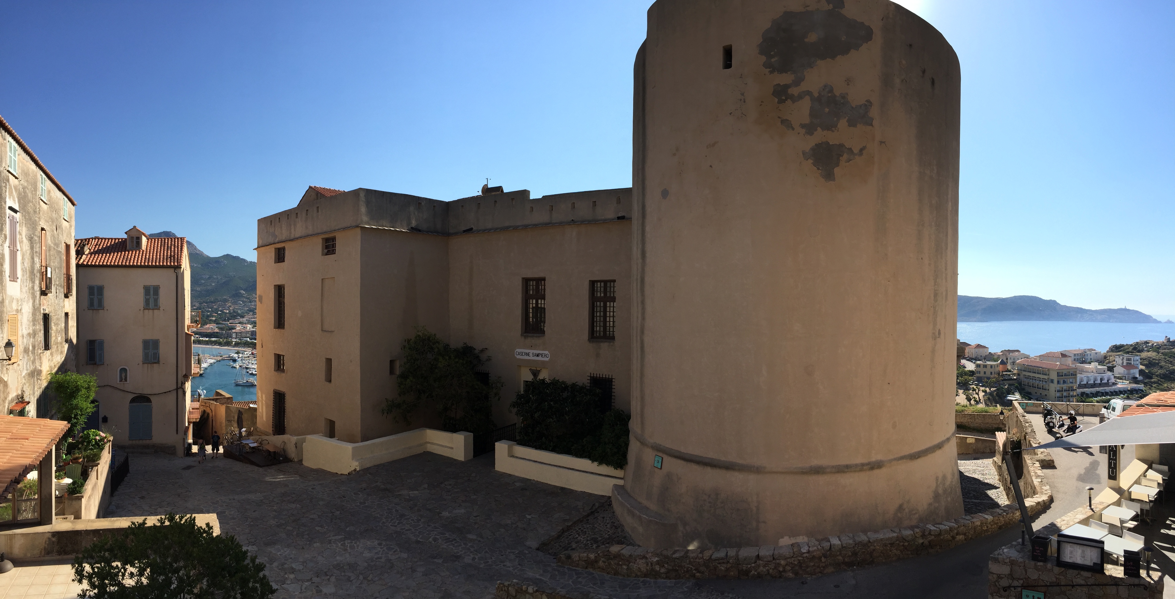 รูปถ่าย ฝรั่งเศส(France) คอร์สิคา(Corsica) คาลวี(Calvi) 2015-05 13