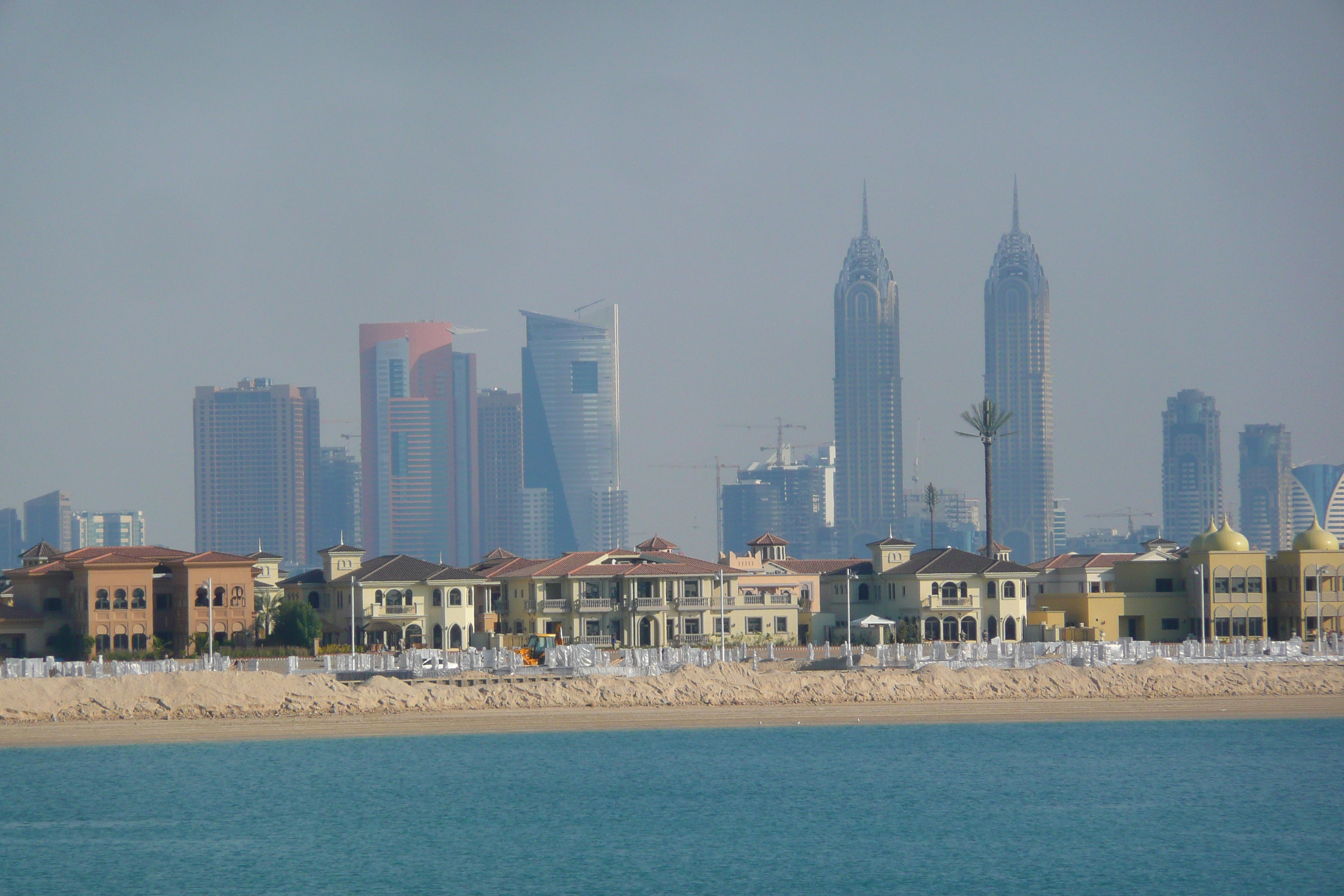 รูปถ่าย สหรัฐอาหรับเอมิเรตส์(United Arab Emirates) ดูไบ(Dubai) ปาล์มจุมัยเราะห์(Palm Jumeirah) 2009-01 26