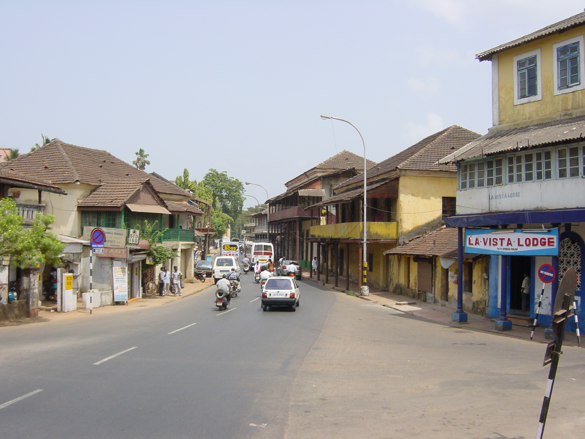 รูปถ่าย อินเดีย(India) กัว(Goa) ปานาจิ(Panaji) 2003-05 17