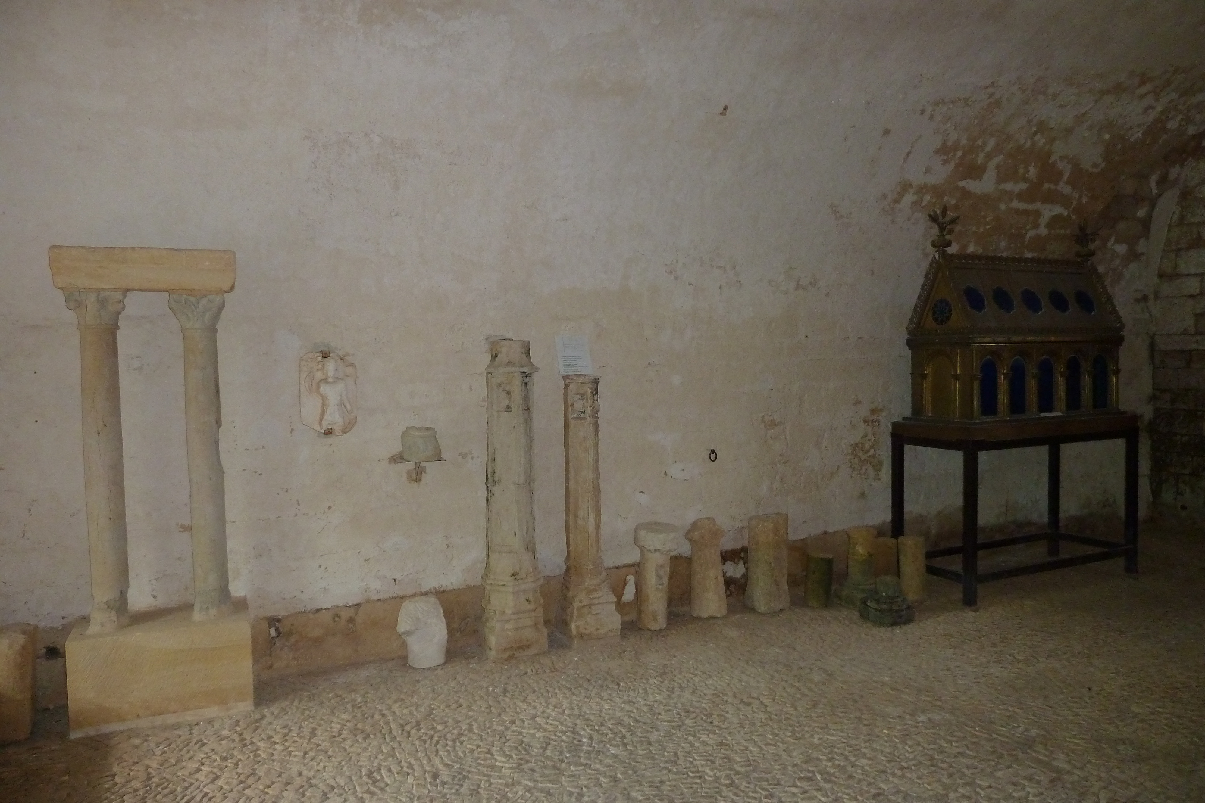 รูปถ่าย ฝรั่งเศส(France) กาดูแอ็ง(Cadouin) 2010-08 44