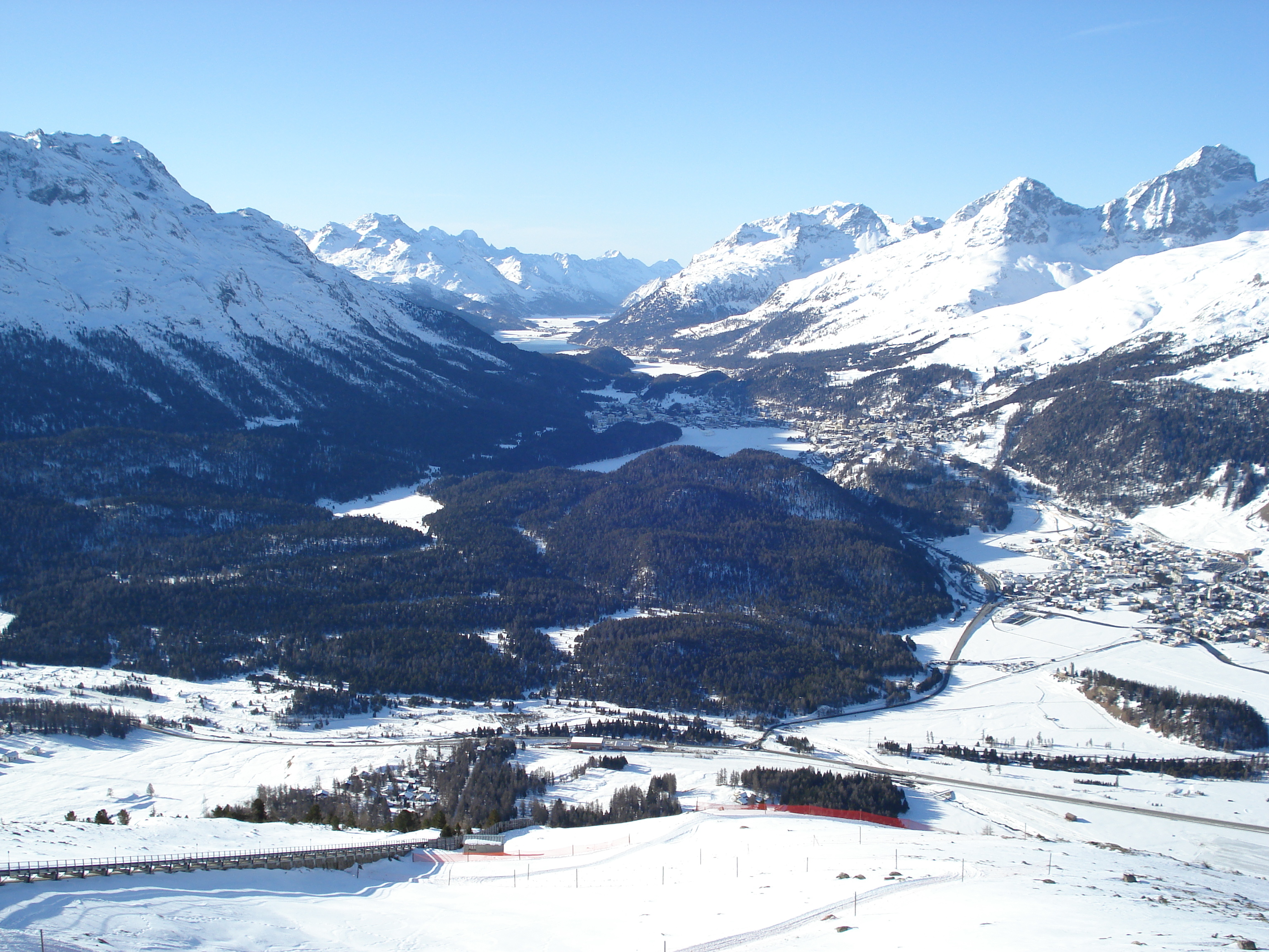รูปถ่าย สวิสเซอร์แลนด์(Switzerland) มุตตัสมูรากล์(Muottas Muragl) 2007-01 82