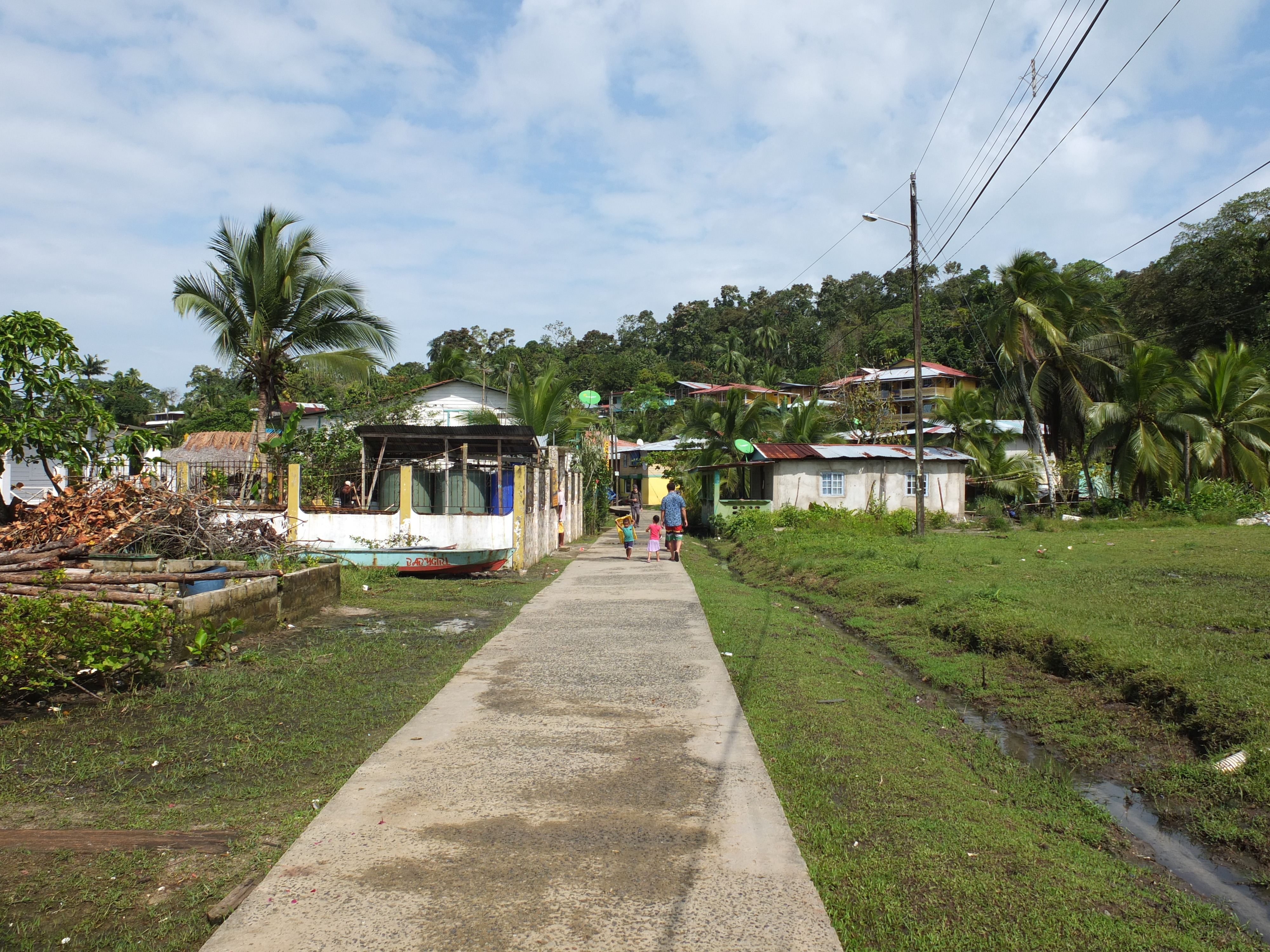 รูปถ่าย ปานามา(Panama) เกาะบาสติเมนโตส(Bastimentos) 2015-03 28