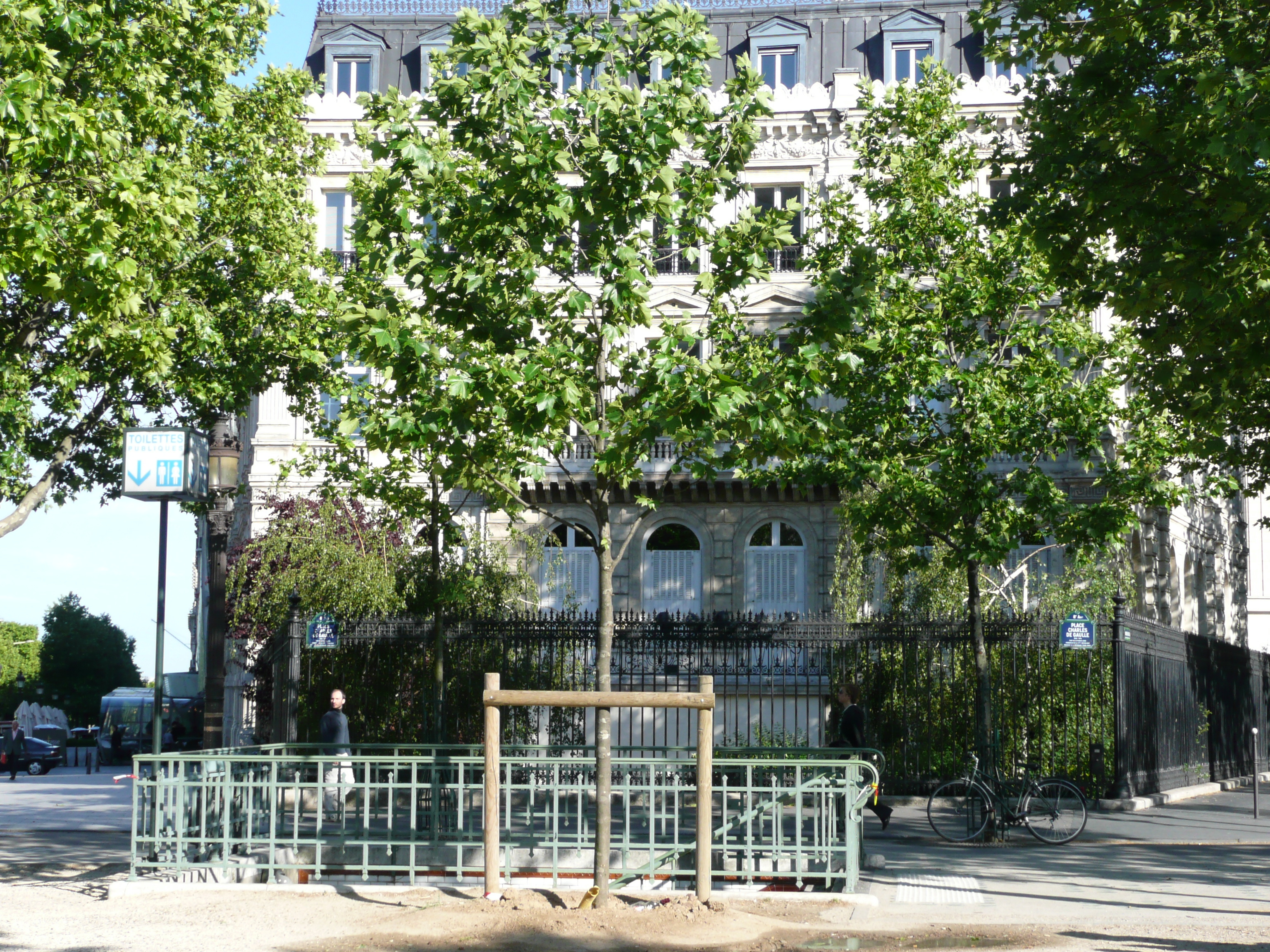 รูปถ่าย ฝรั่งเศส(France) ปารีส(Paris) ประตูชัย(Etoile and Arc de Triomphe) 2007-05 108