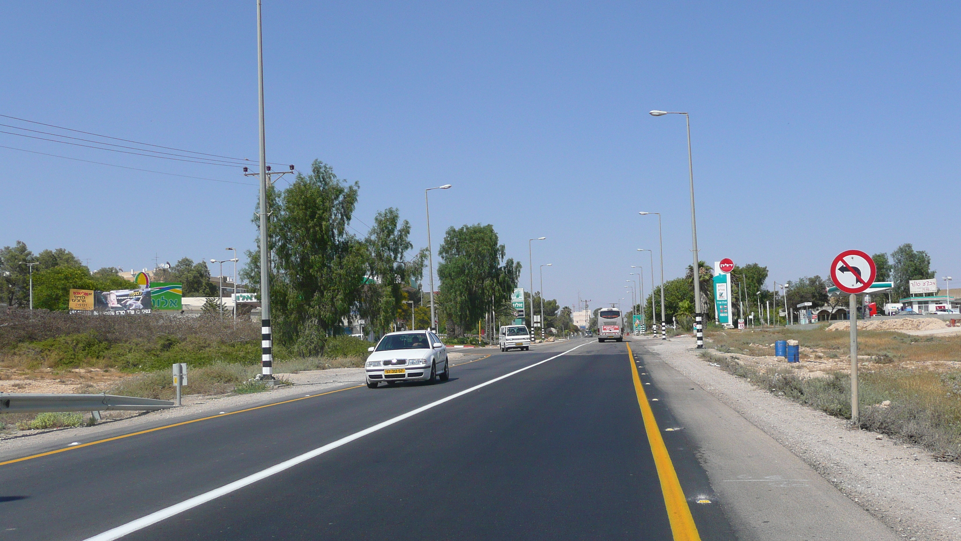 รูปถ่าย อิสราเอล(Israel) ถนนจากอาราดไปทะเลเดดซี(Arad to Dead Sea road) 2007-06 23
