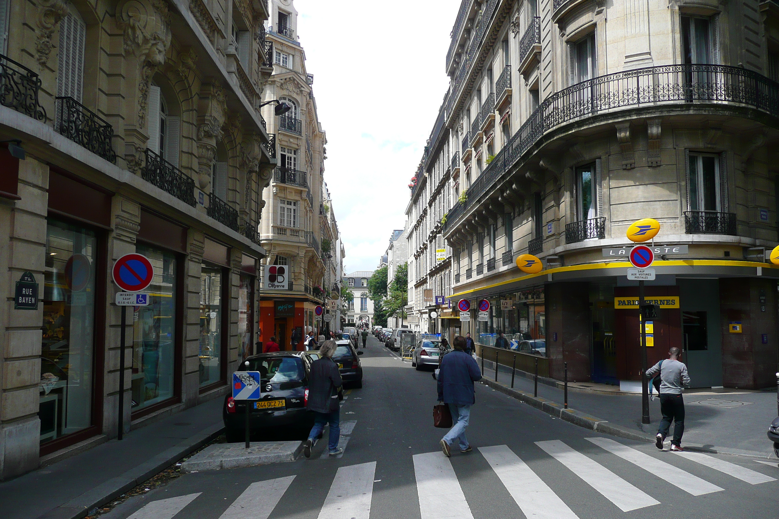 รูปถ่าย ฝรั่งเศส(France) ปารีส(Paris) ถนนนีเยล(Avenue Niel) 2007-06 58