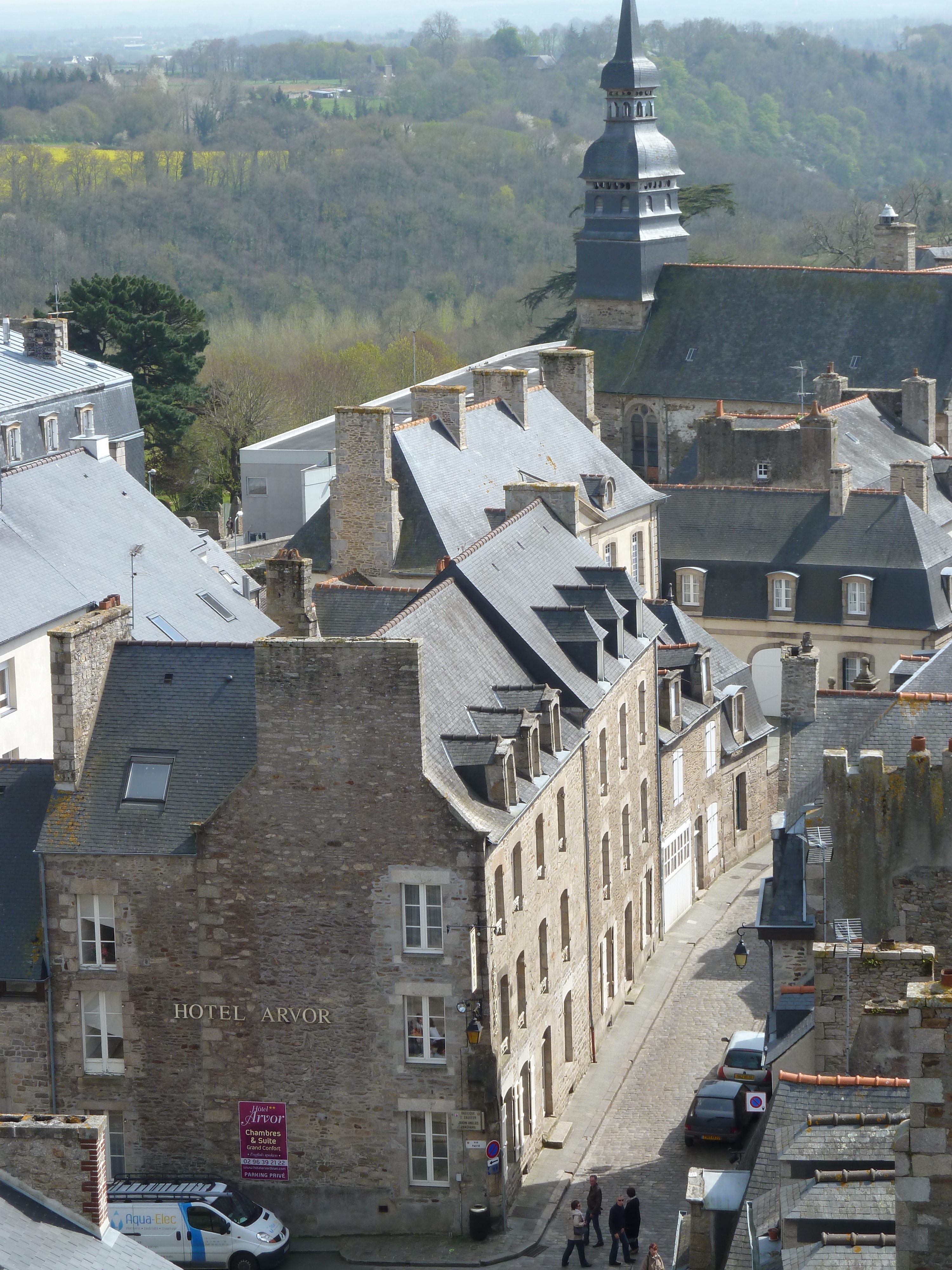 รูปถ่าย ฝรั่งเศส(France) ดีน็อง(Dinan) หอนาฬิกาดีน็อง(Dinan clock tower) 2010-04 18