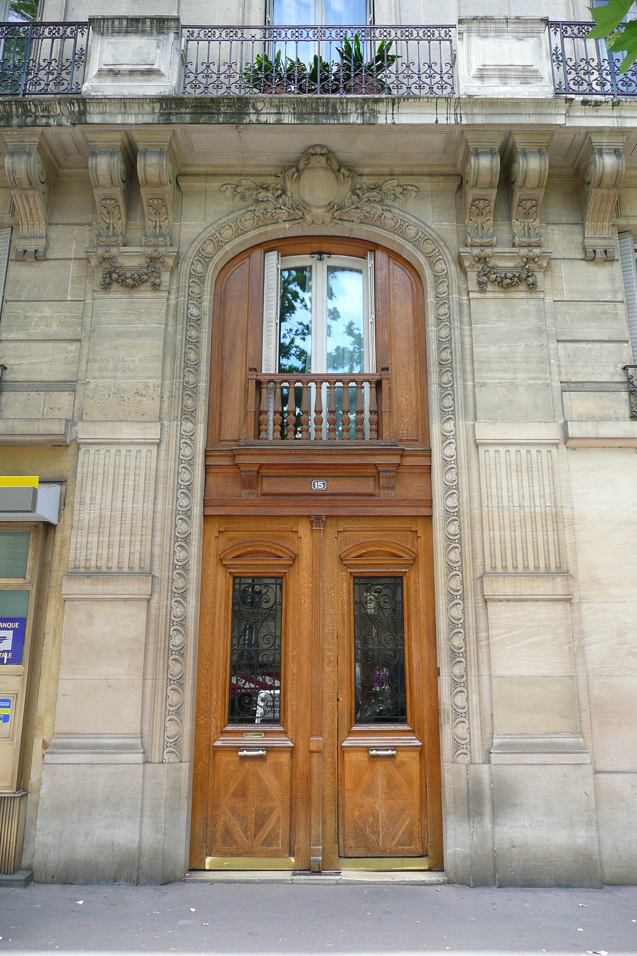 รูปถ่าย ฝรั่งเศส(France) ปารีส(Paris) ถนนนีเยล(Avenue Niel) 2007-06 32
