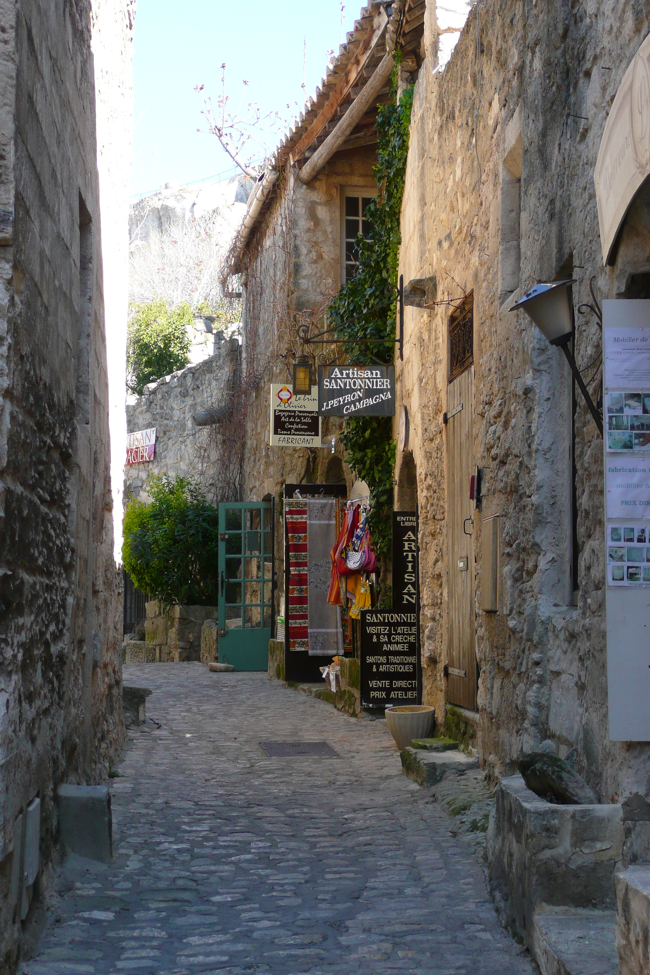 รูปถ่าย ฝรั่งเศส(France) เลส์โบเดอโพรว็องซ์(Baux de Provence) หมู่บ้านโบเดอโพรว็องส์(Baux de Provence Village) 2008-04 16