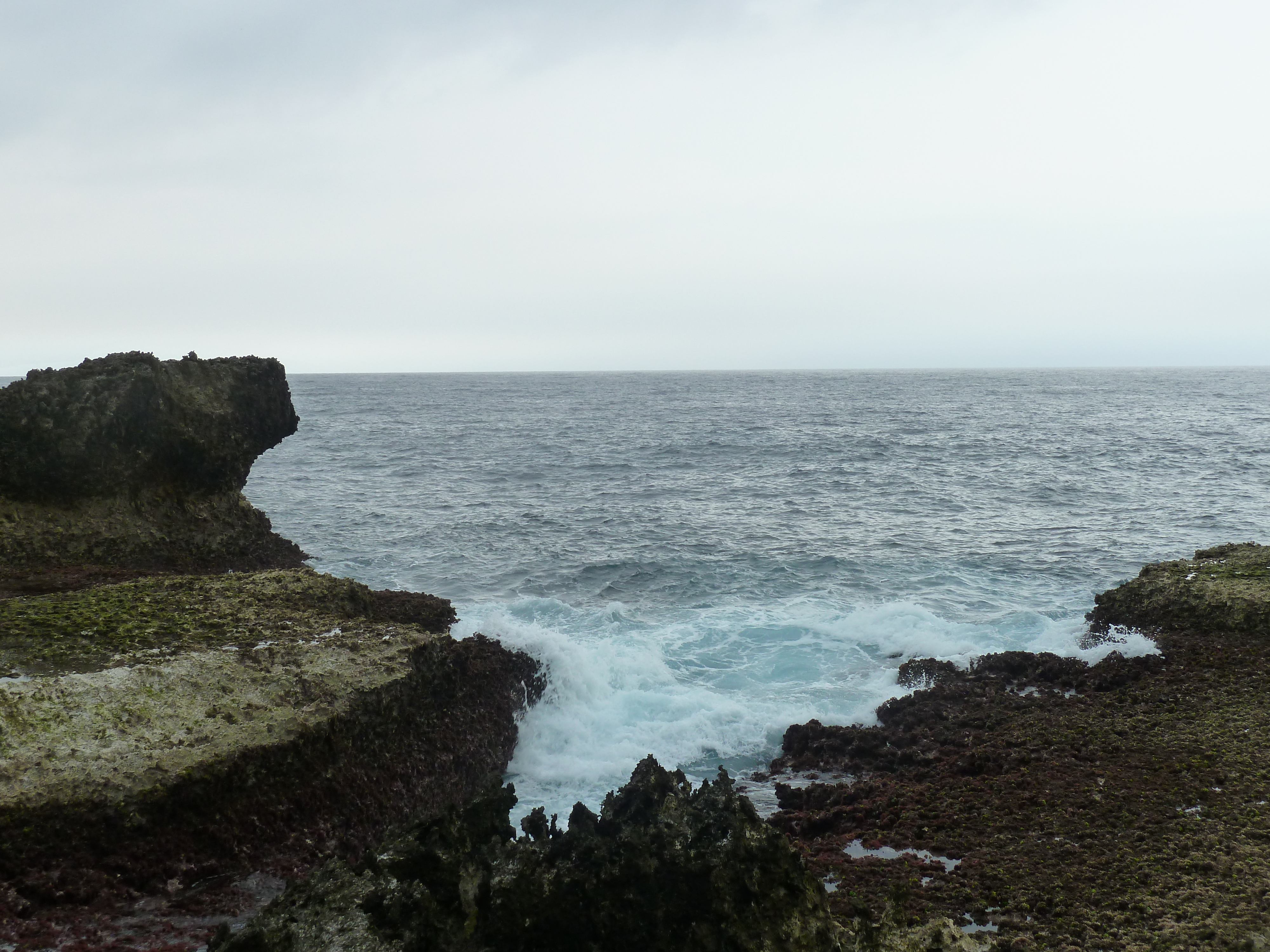 รูปถ่าย นิวแคลิโดเนีย(New Caledonia) เกาะต้นสน(Ile des pins) อ่าวโอโร(Oro Bay) 2010-05 97