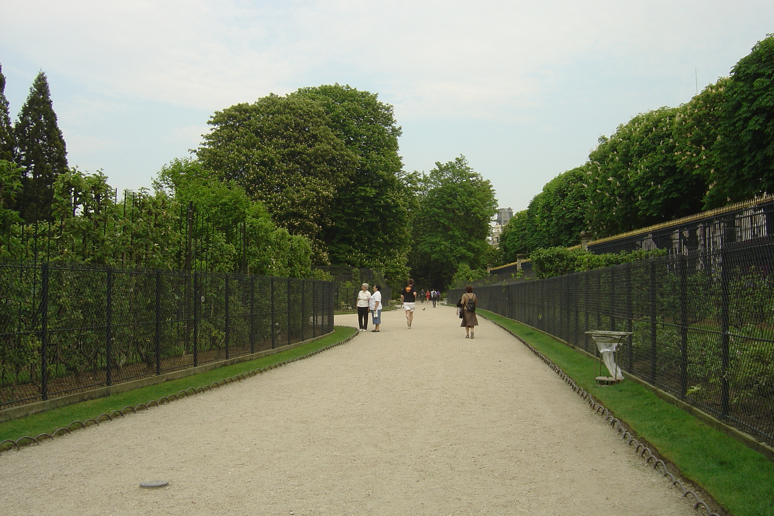 รูปถ่าย ฝรั่งเศส(France) ปารีส(Paris) สวนลักเซมเบิร์ก(Luxembourg Garden) 2007-04 17
