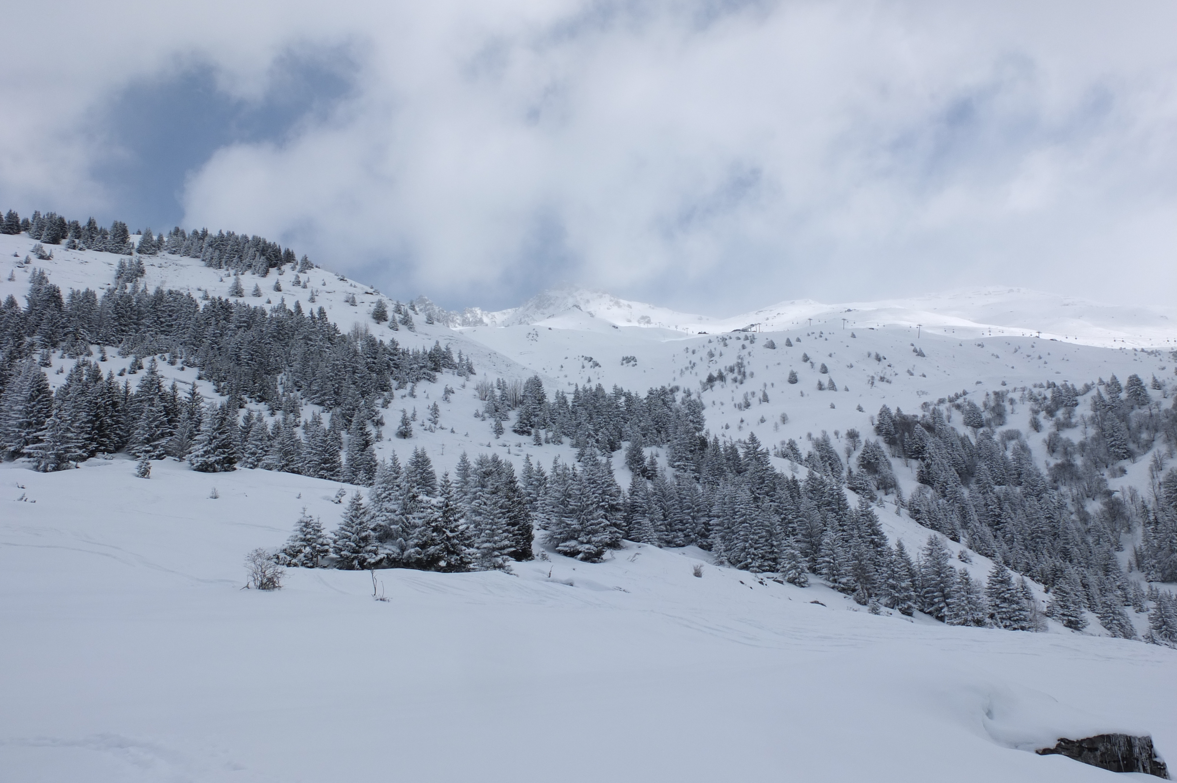 รูปถ่าย ฝรั่งเศส(France) เลทรัววาเล(Les 3 Vallees) 2013-03 335