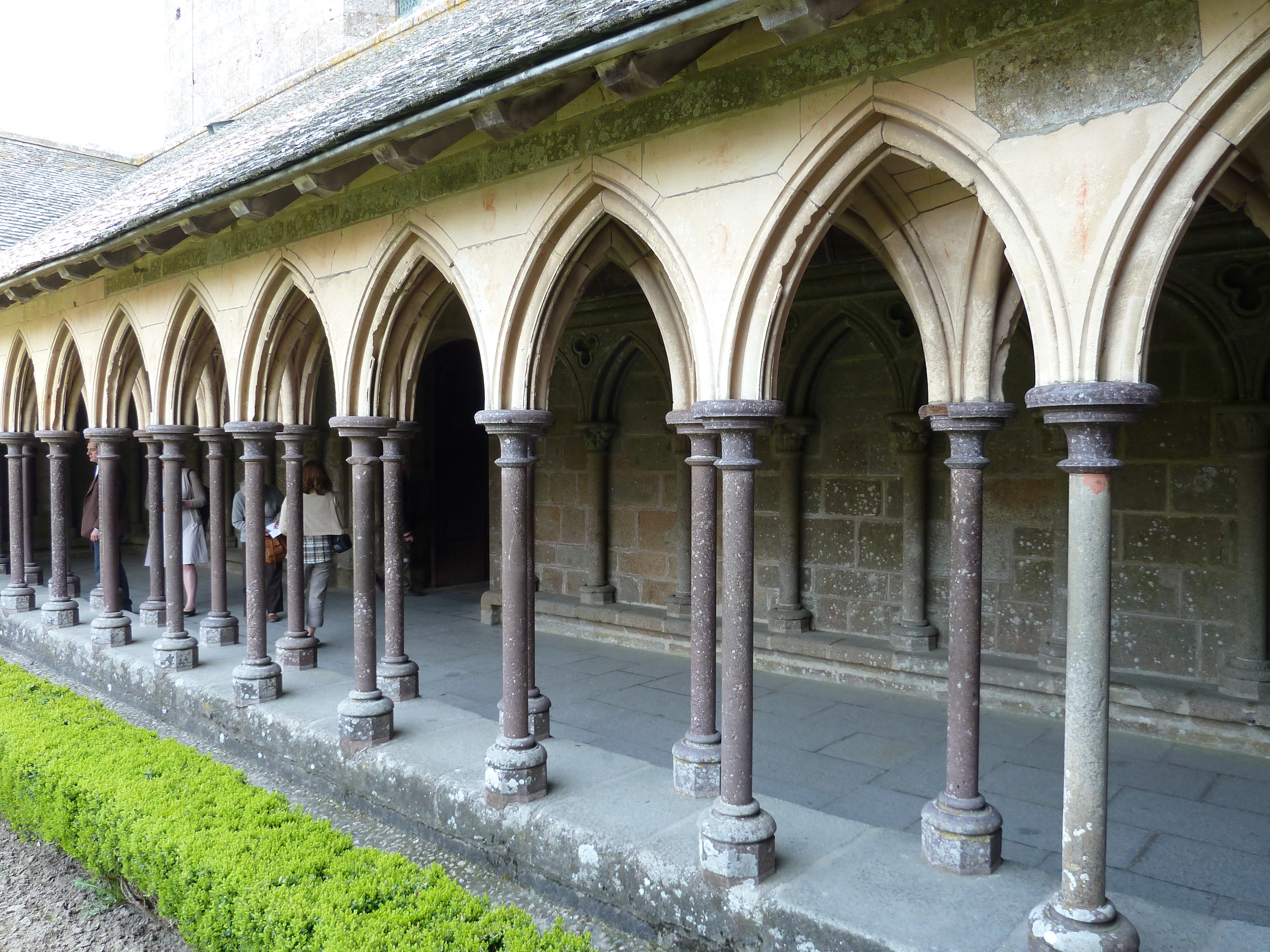 รูปถ่าย ฝรั่งเศส(France) มงแซ็งมีแชล(Mont St Michel) ระเบียงคดแอบบีมงแซ็งมีแชล(Mont St Michel Abbey Cloister) 2010-04 88