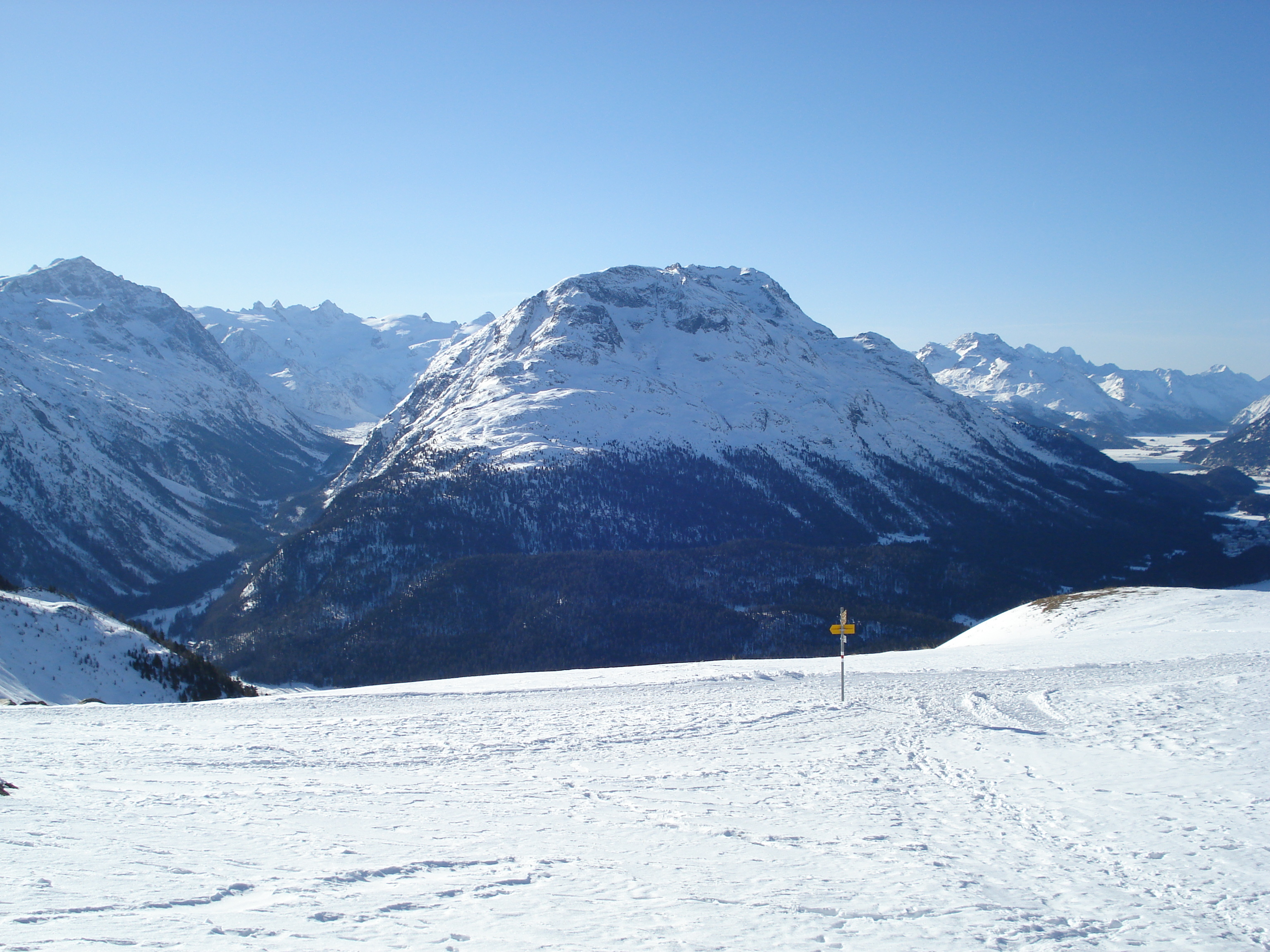 รูปถ่าย สวิสเซอร์แลนด์(Switzerland) มุตตัสมูรากล์(Muottas Muragl) 2007-01 33