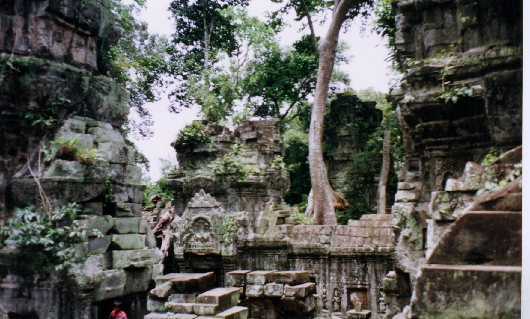 รูปถ่าย กัมพูชา(Cambodia) นครวัต(Angkor) 1996-06 34